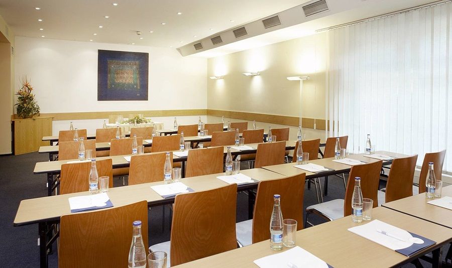 Comfort Hotel 4*