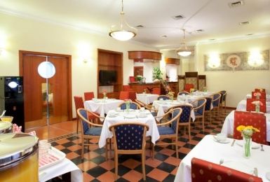 Tivoli Otel Prag