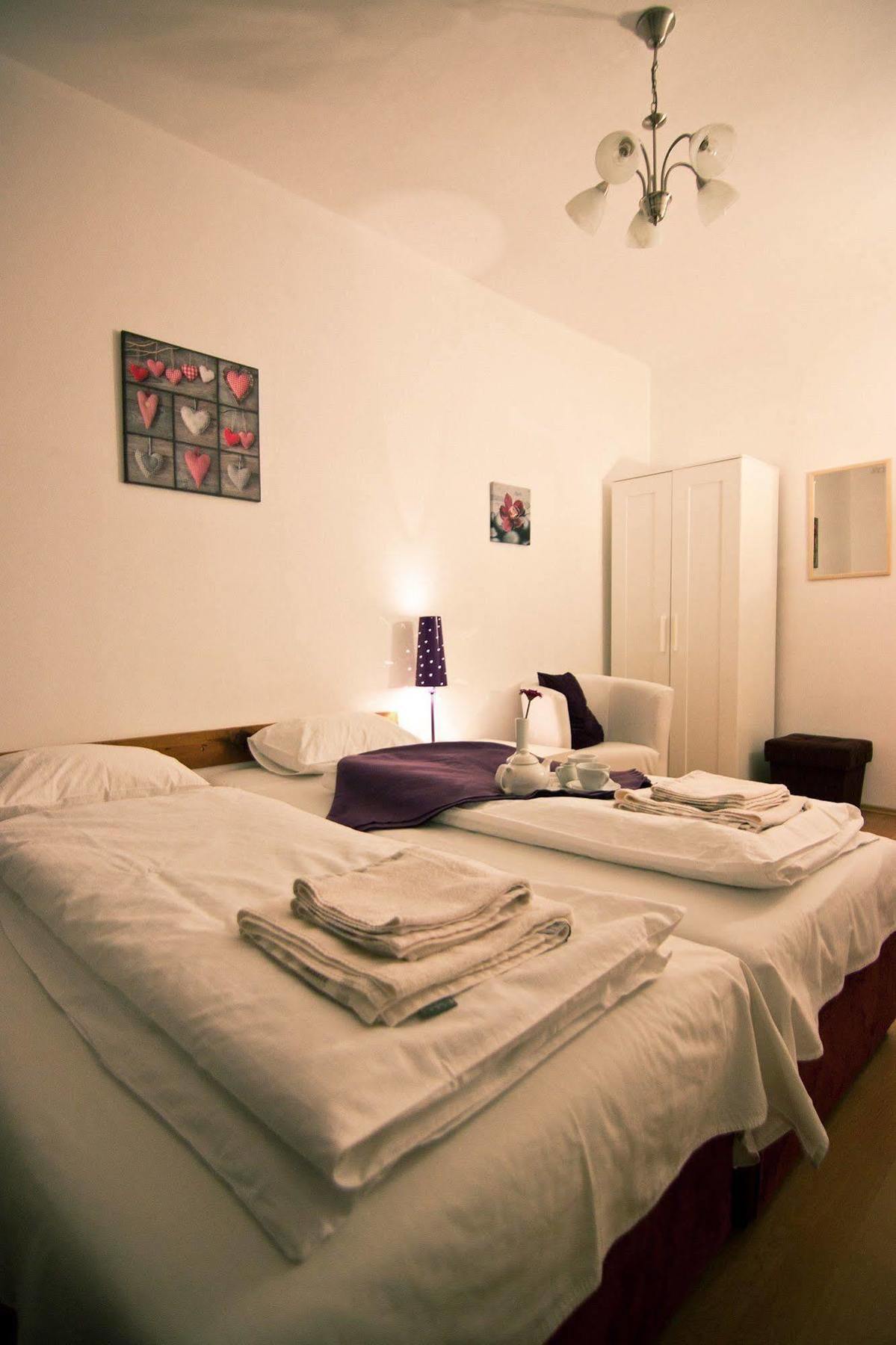 Nika 3* Prague