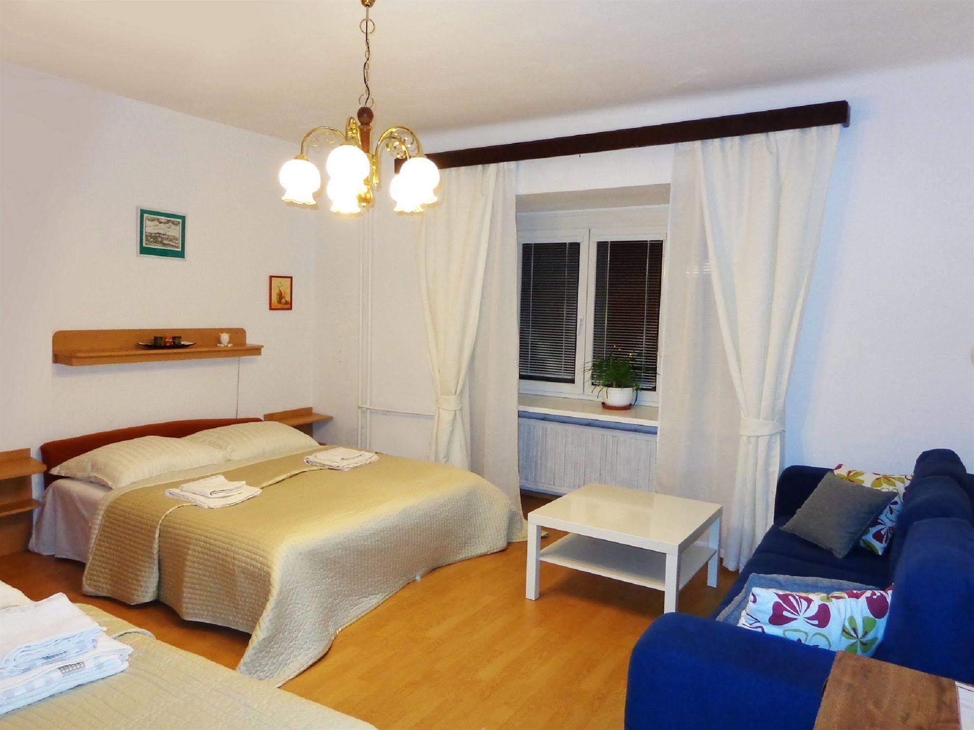 Nika Guest house