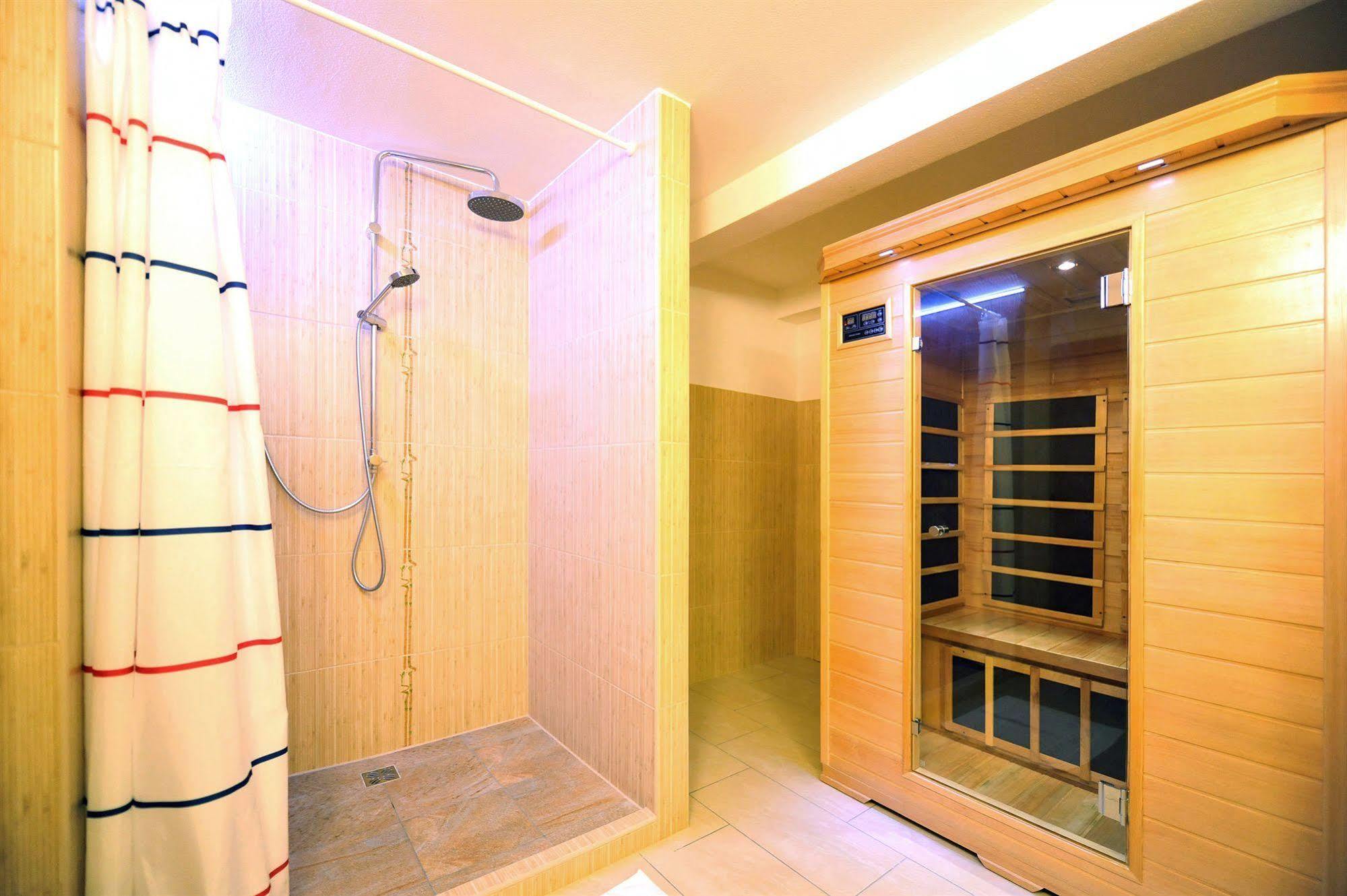 Hotel Habitat 16 Prague