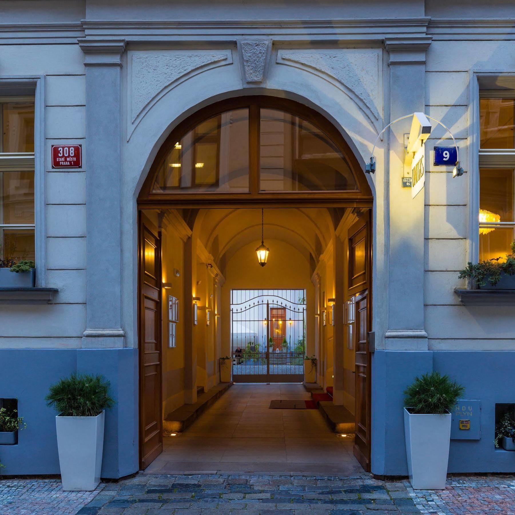 Hotel Unitas 4*