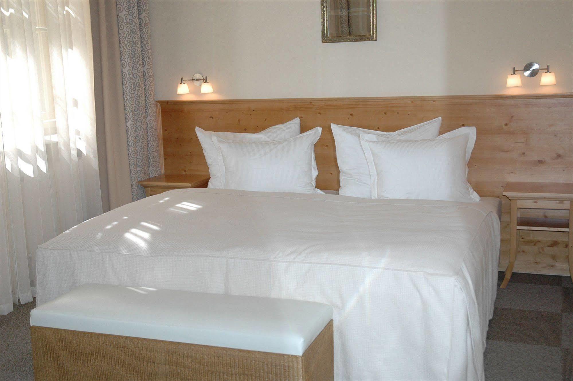Unitas Hotel