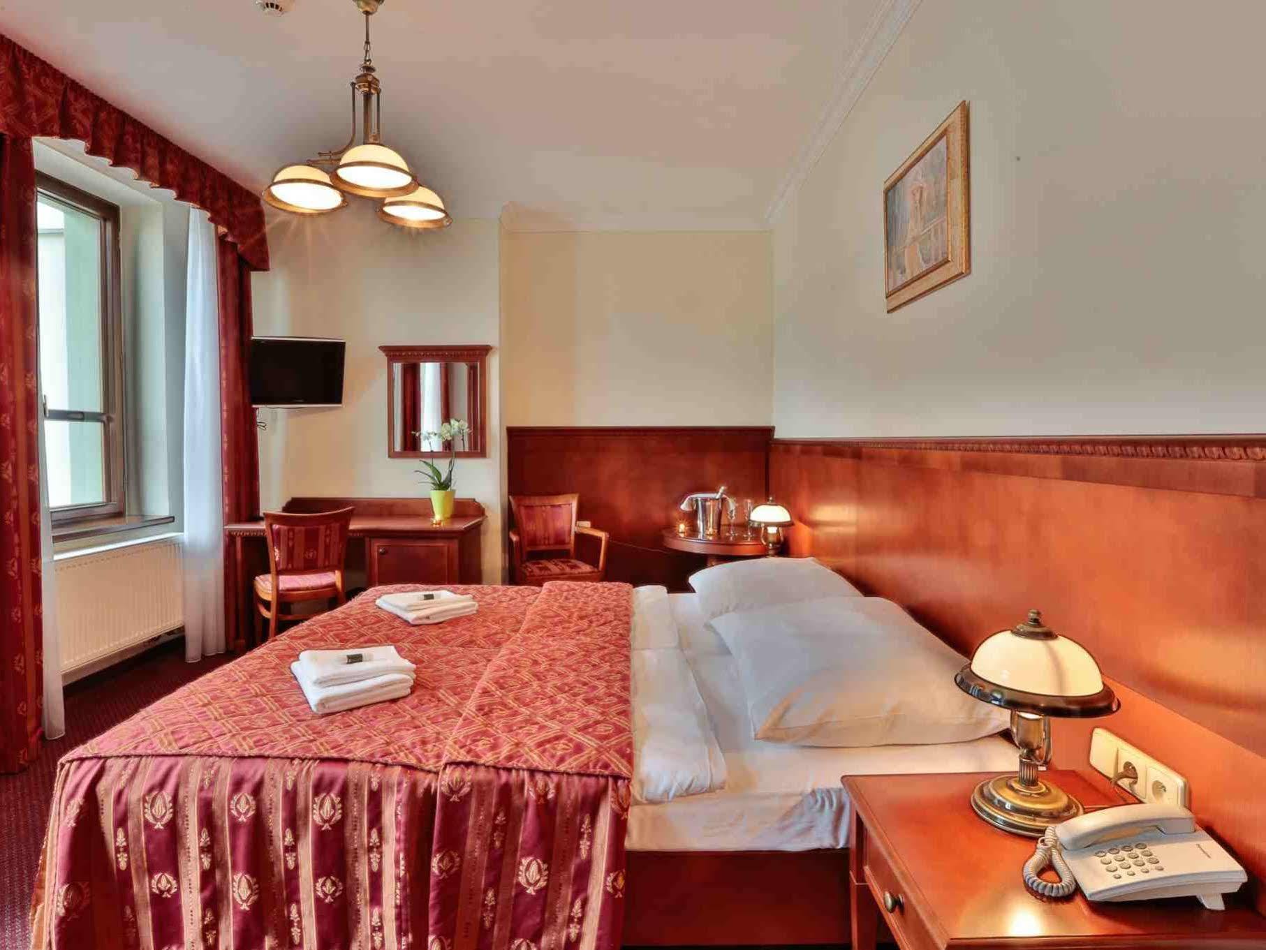 Arkada Hotel