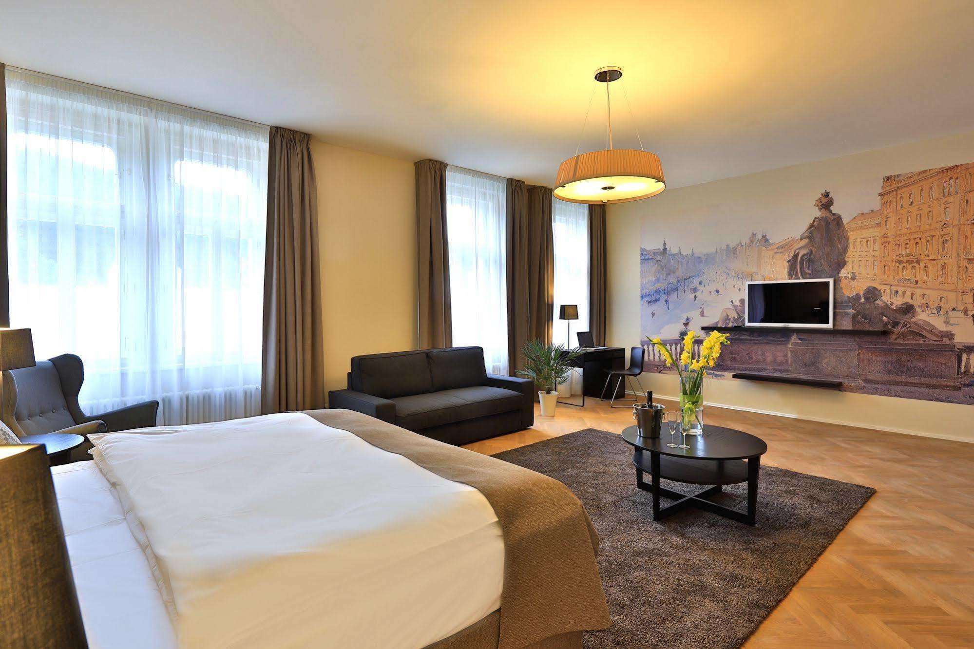 Apart Otel & 4*