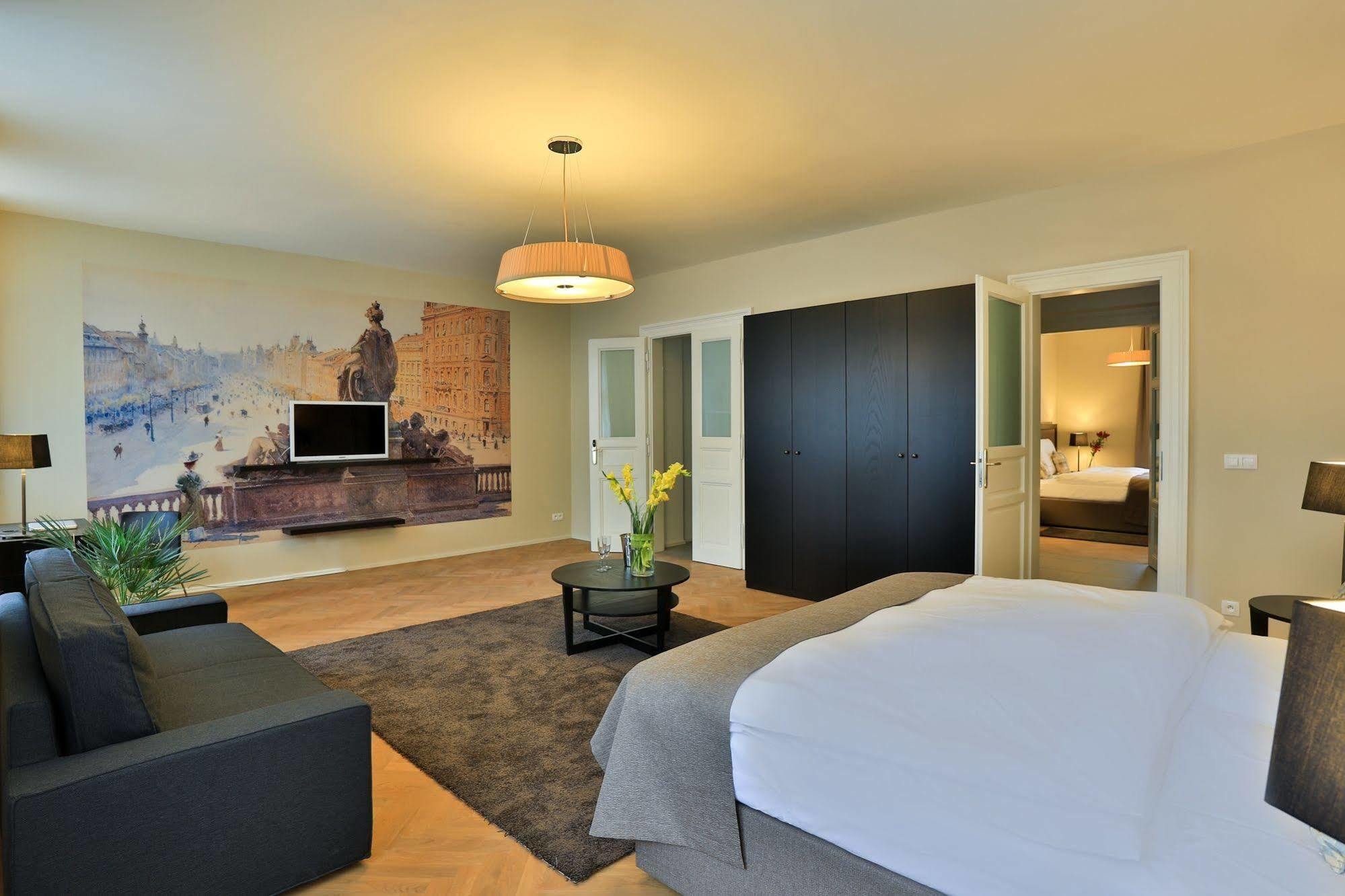 & Apart Otel 4*