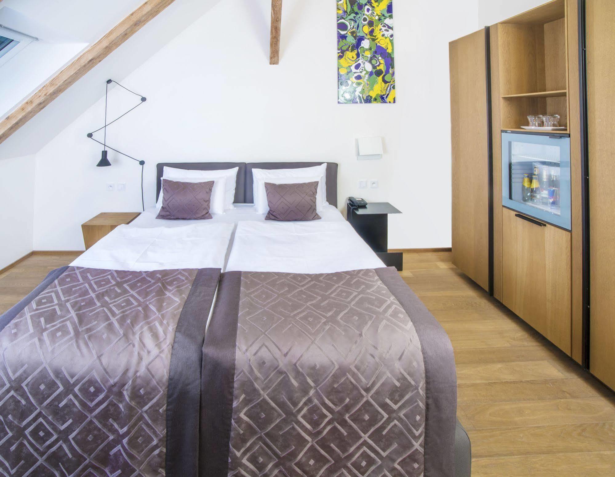 Hotel Golden Crown Praga