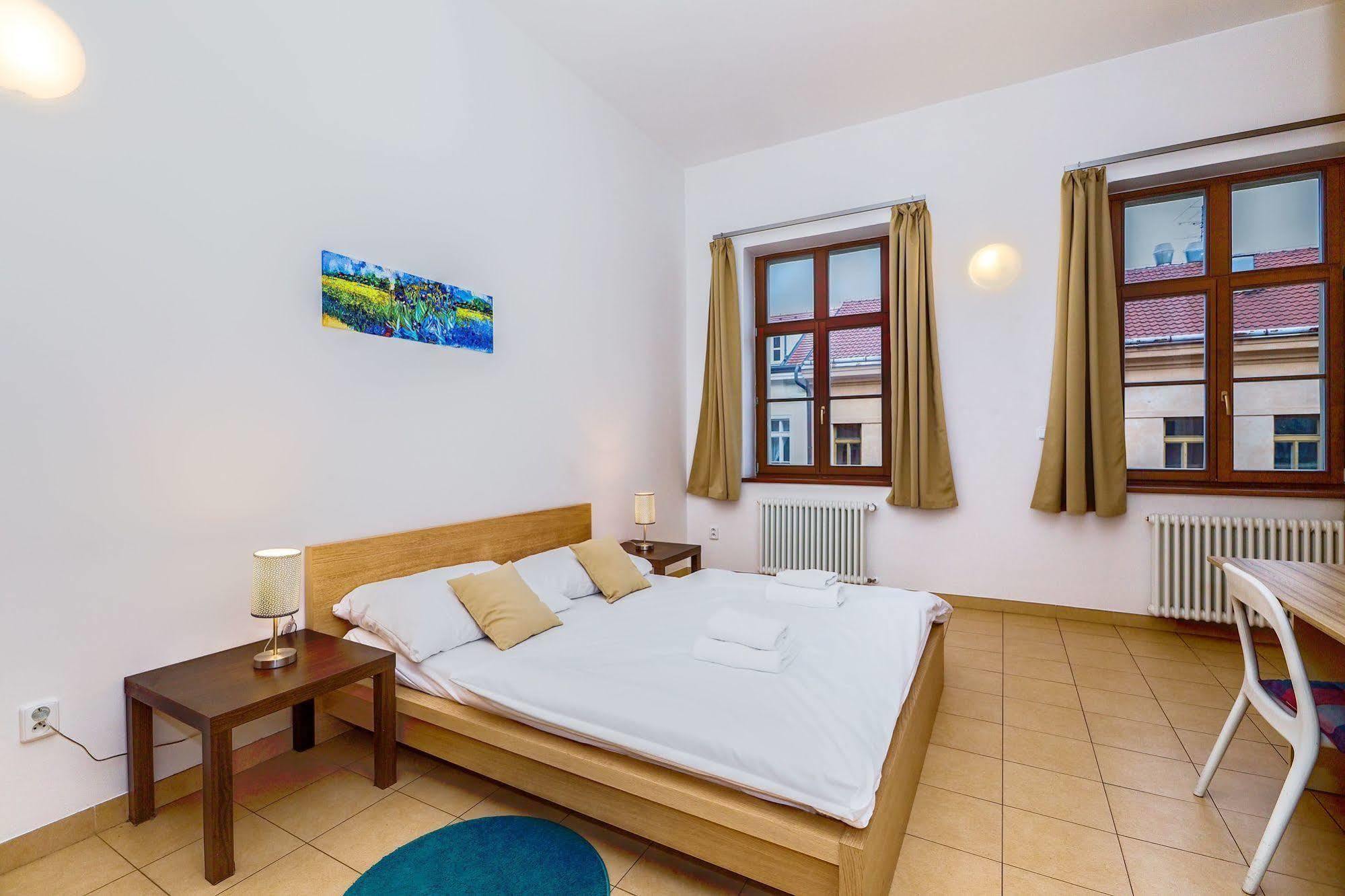 Ginosi Elema Apartel Apartment