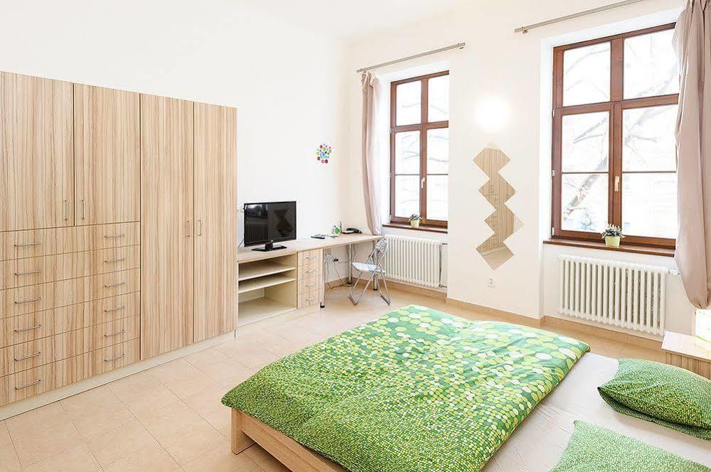 Ginosi Elema Apartel Apartment
