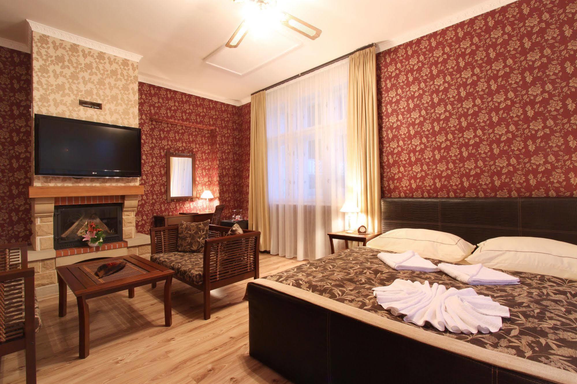 Milada Hotel