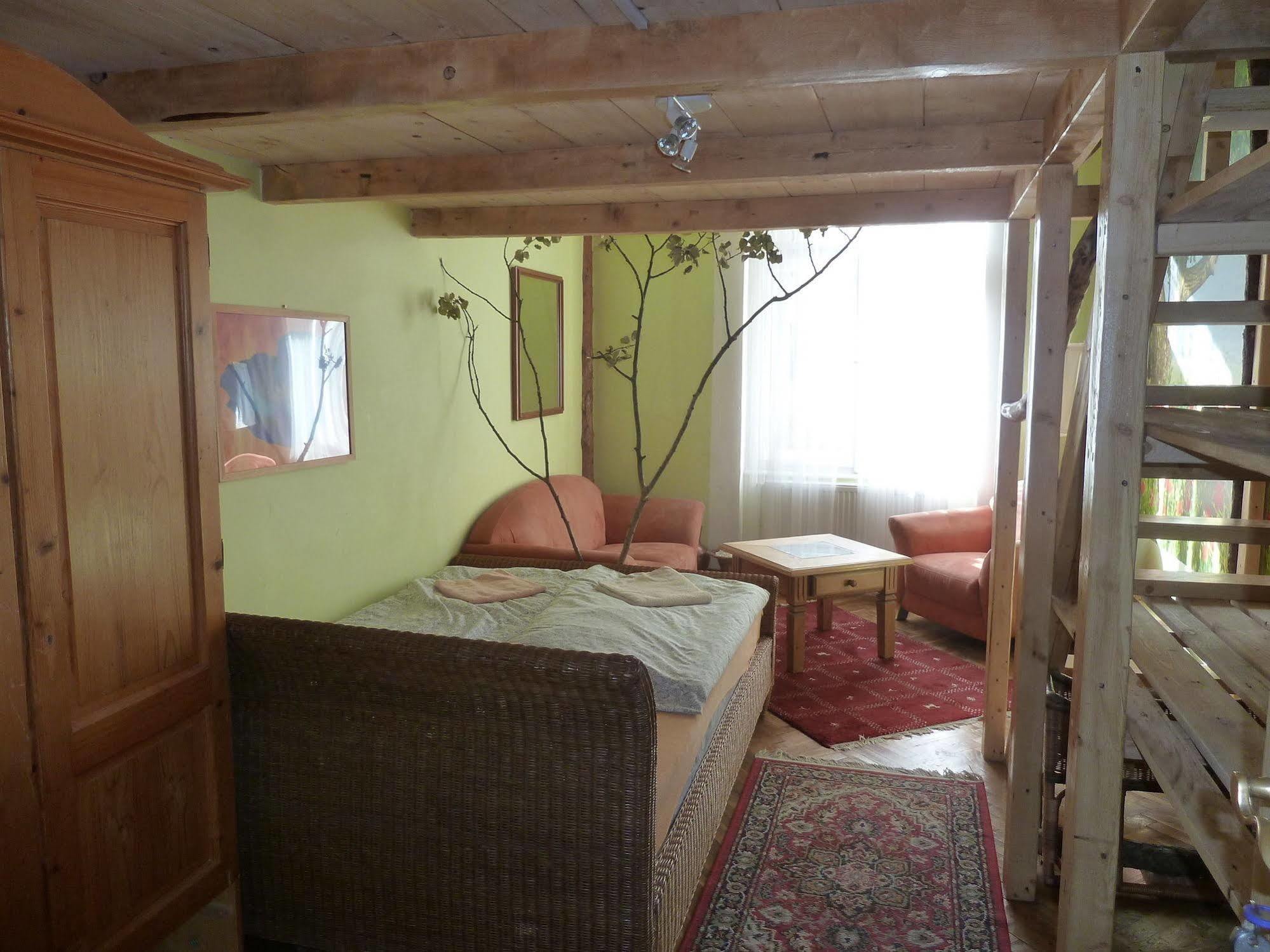 Artharmony & Auberge de jeunesse *