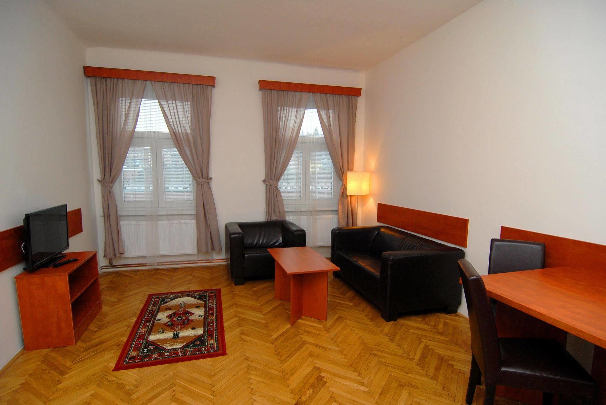 Akat 3* Prag