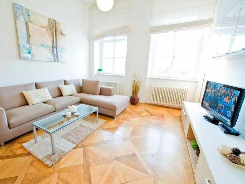 Bohemia Old Town Apartment *