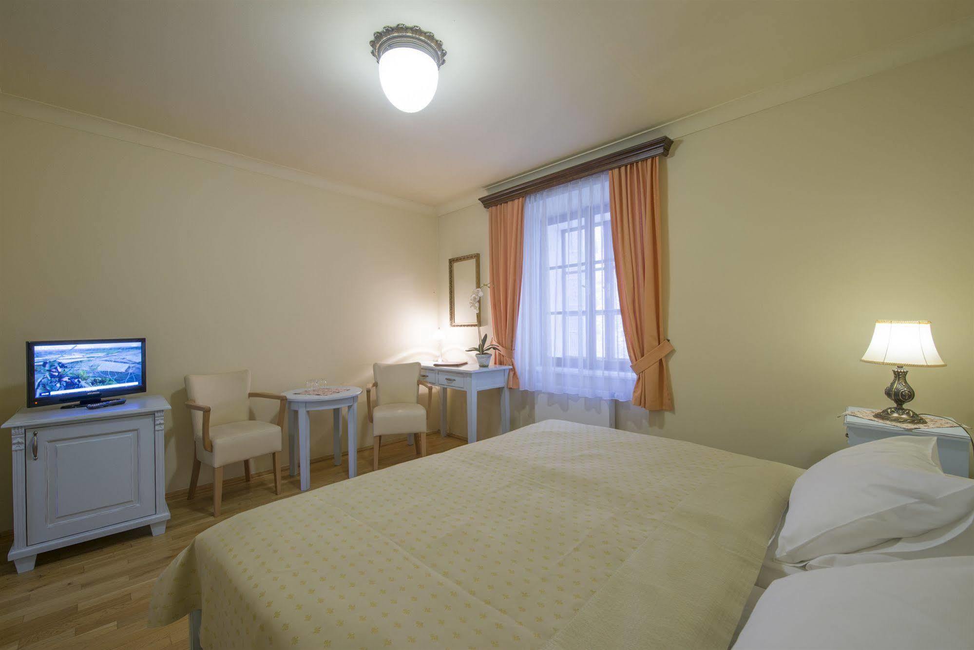 Cerny Slon Hotel Prague