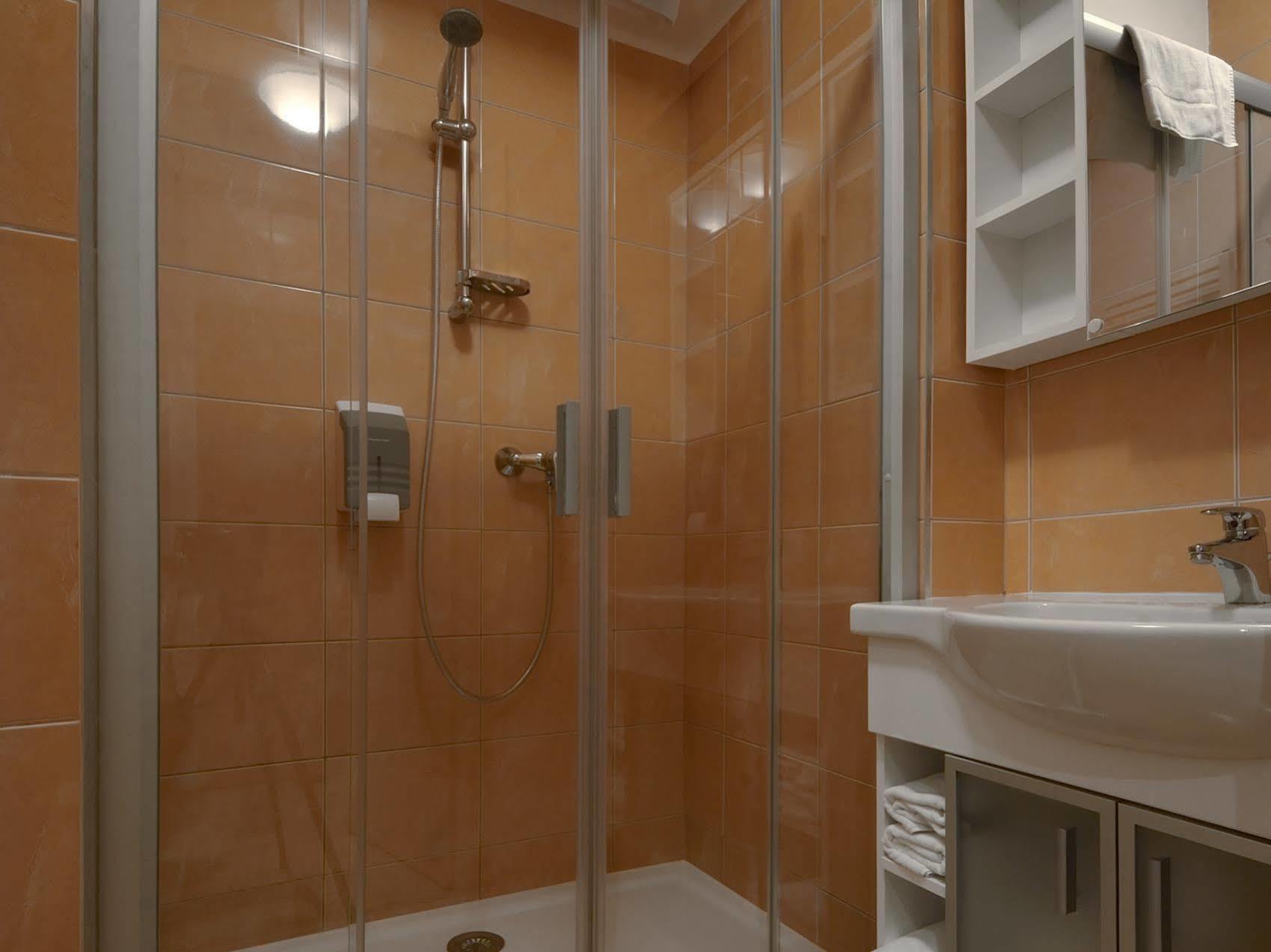 Downtown Kodanska Apart Otel 4*