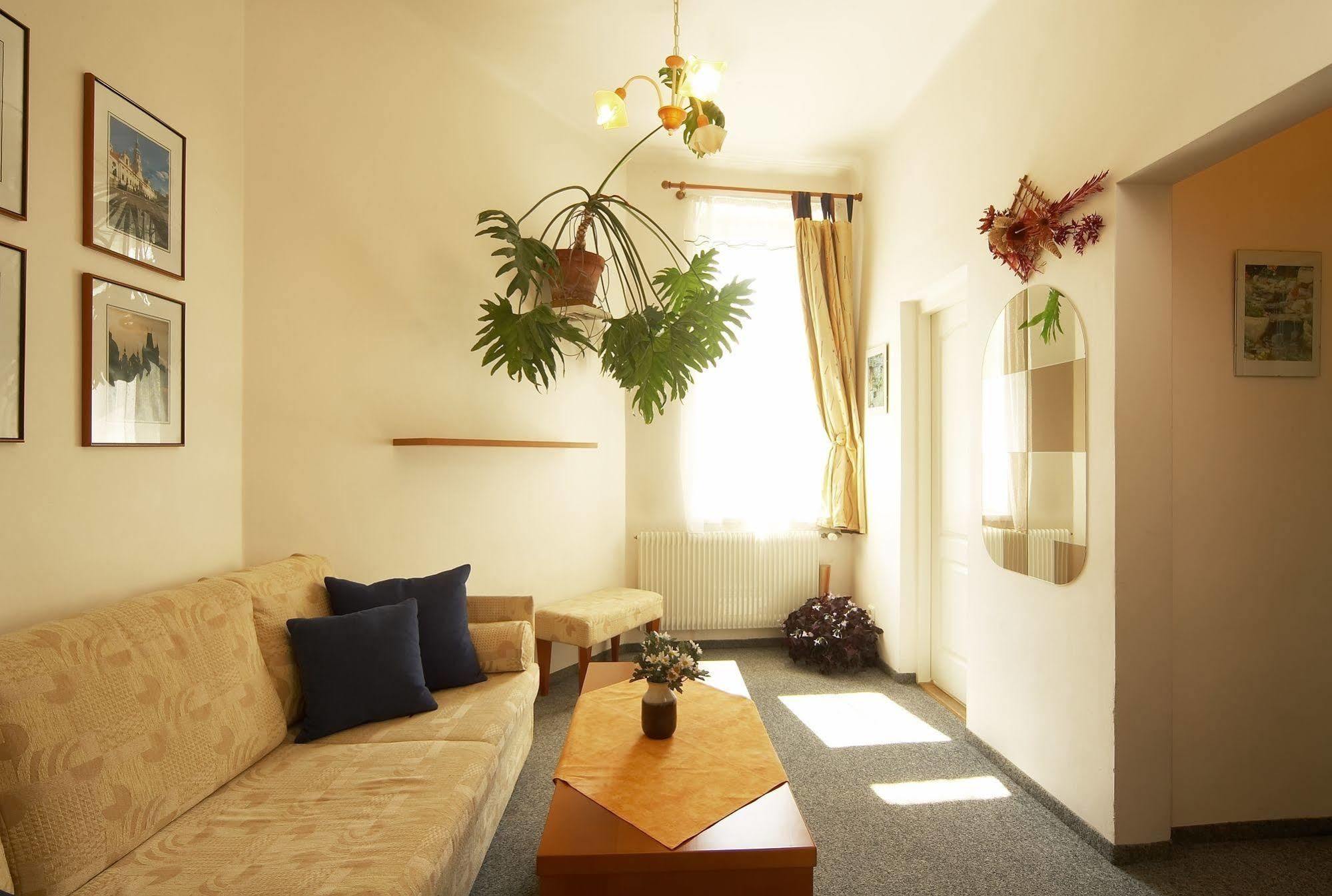 Vysehrad With Free Parking Appartement Prague