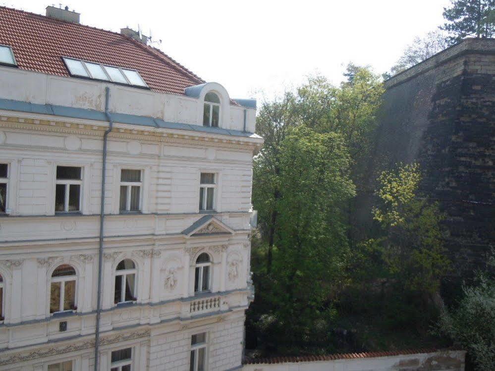 Vysehrad With Free Parking * Prague