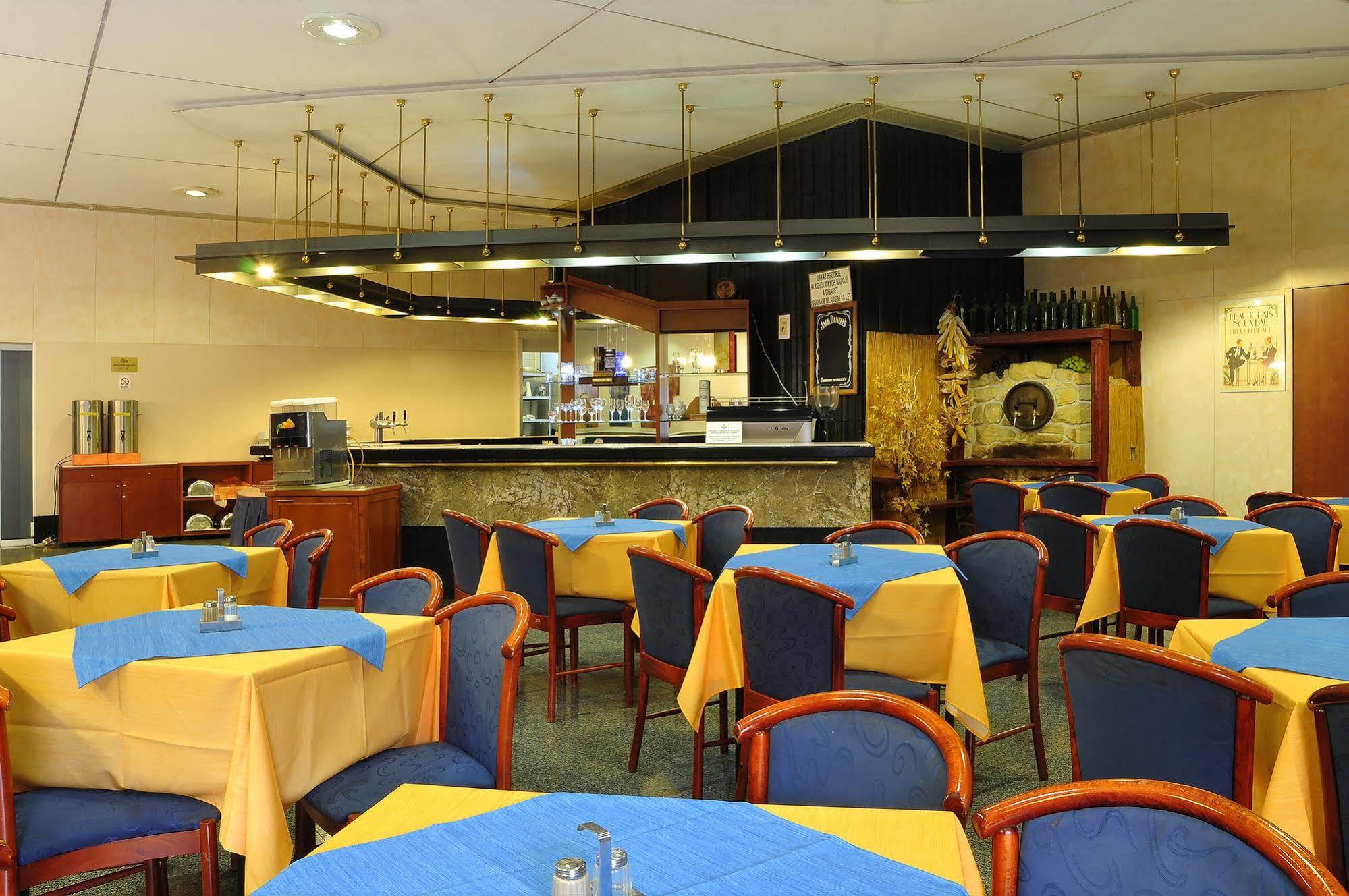 Olympik Tristar Prague
