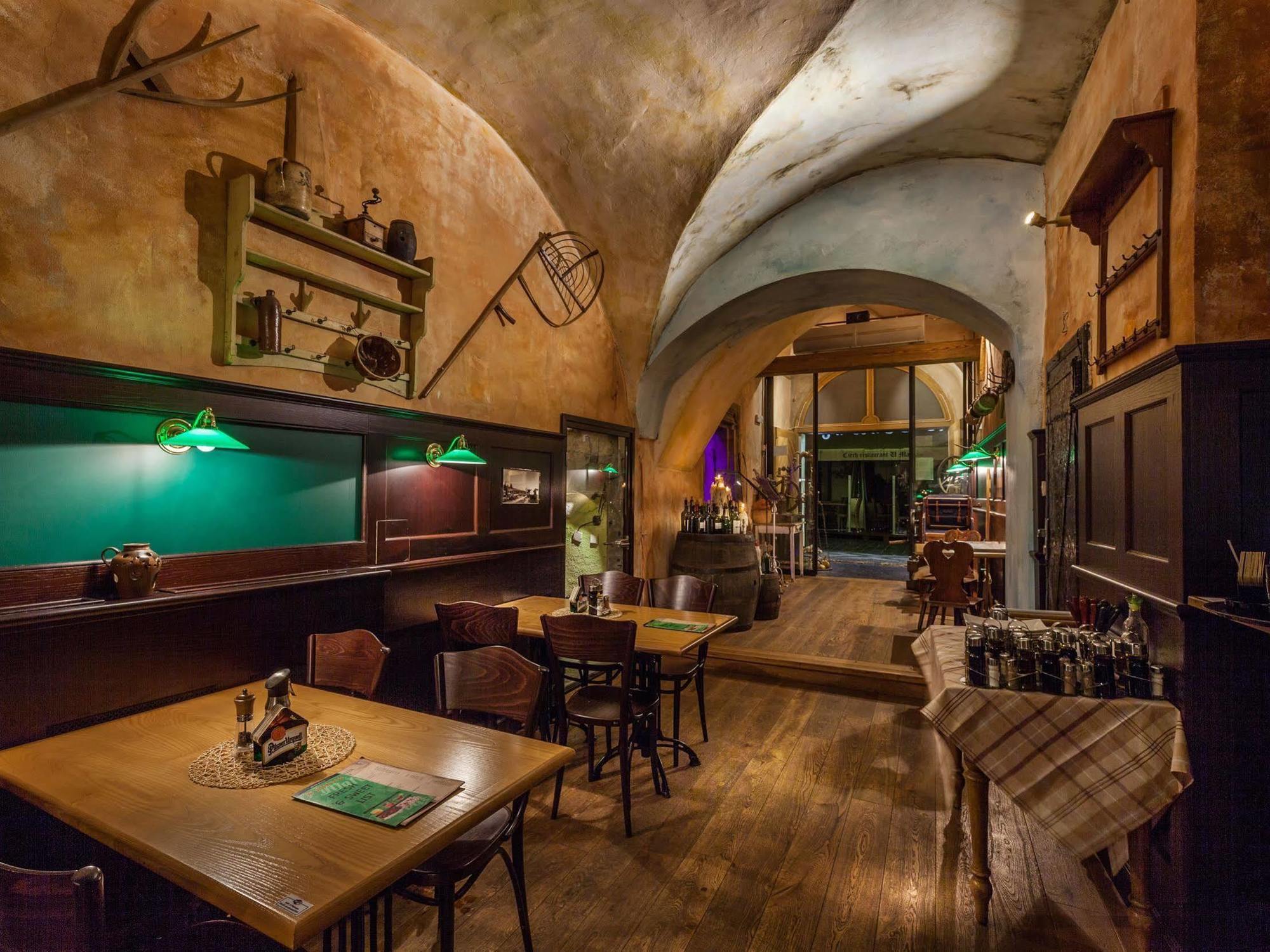 Hotel Little King U Malvaze Prag
