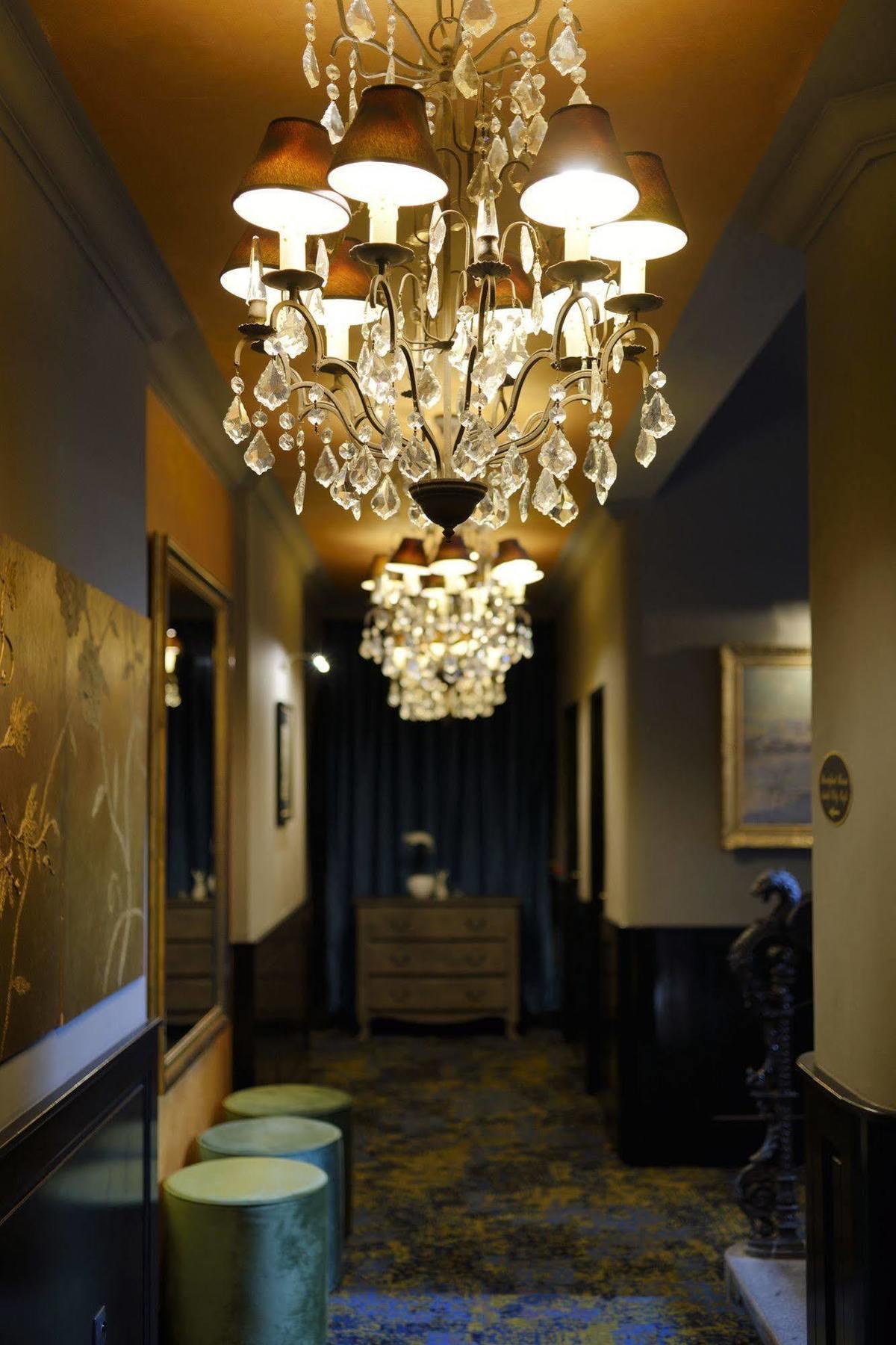 Numa Root Aparthotel