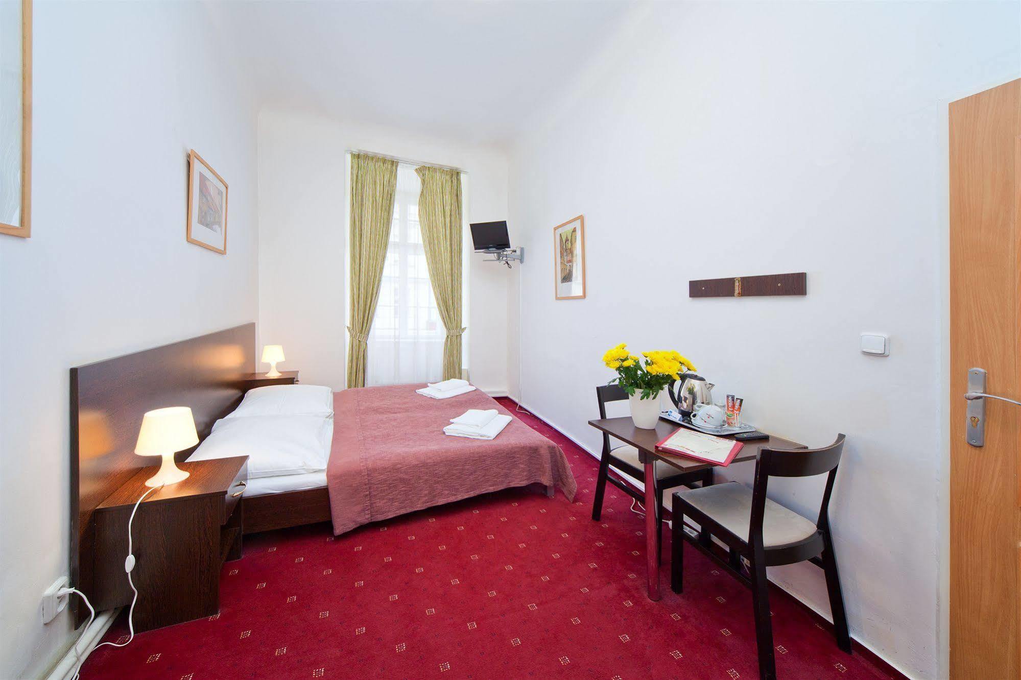 Corto Old Town Otel Prag