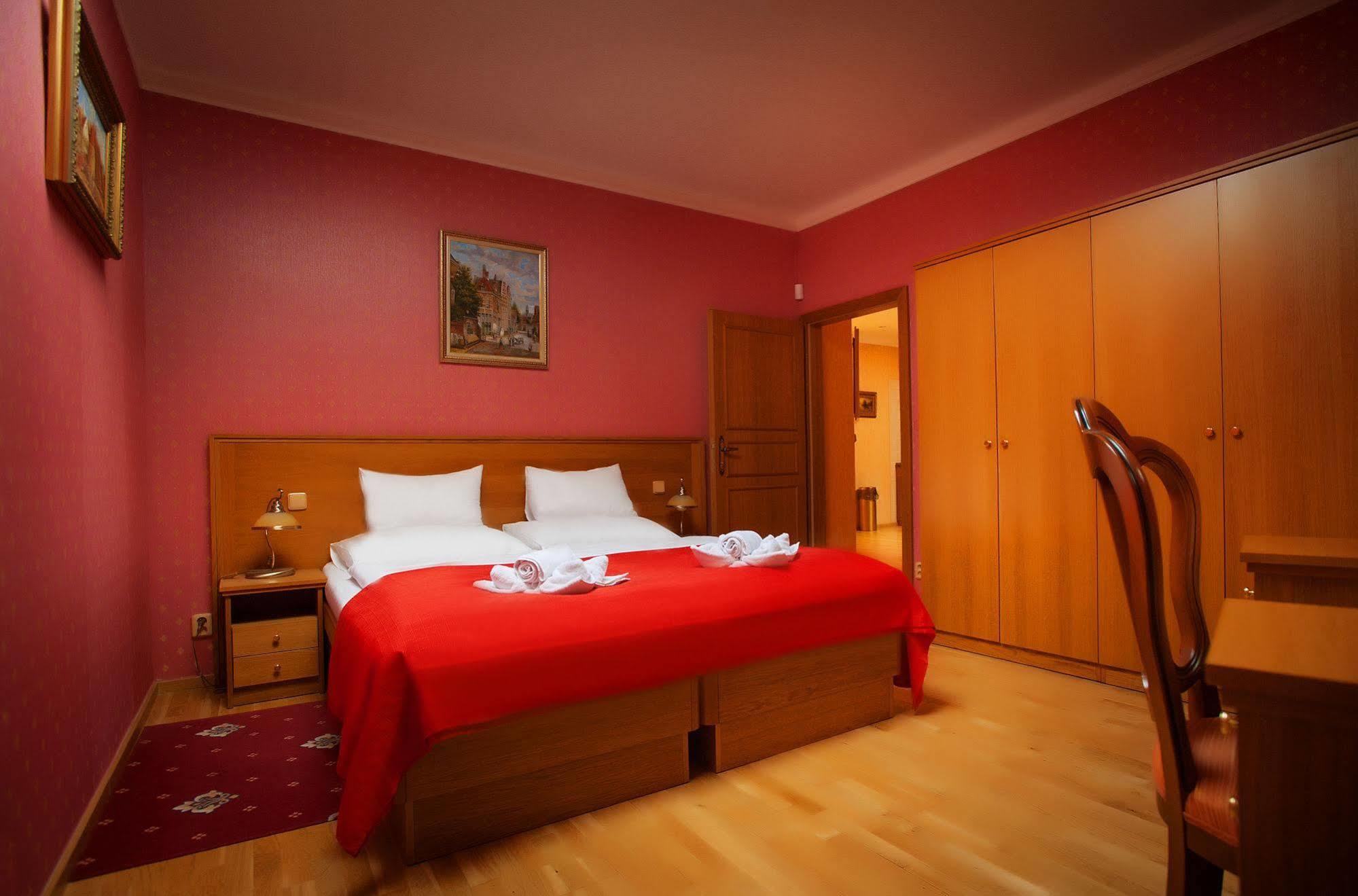 Askania 4* Prague