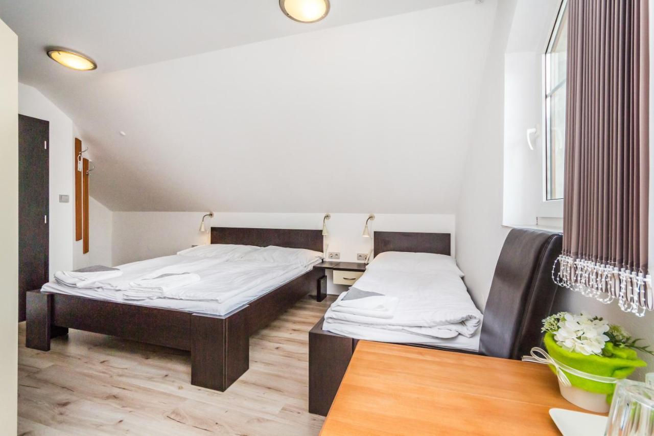Otel Nova Hospoda - & Restaurant 3*