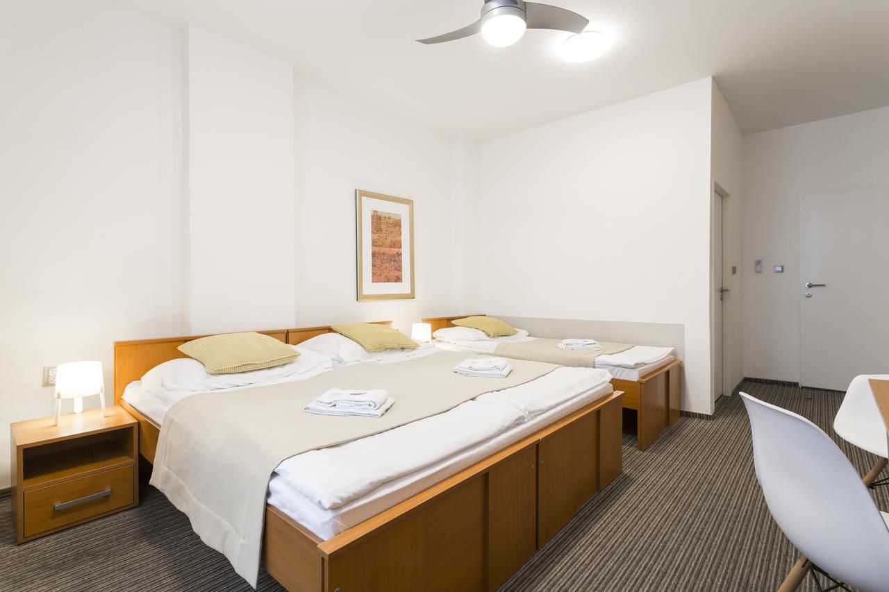 Akat Guest house 3*