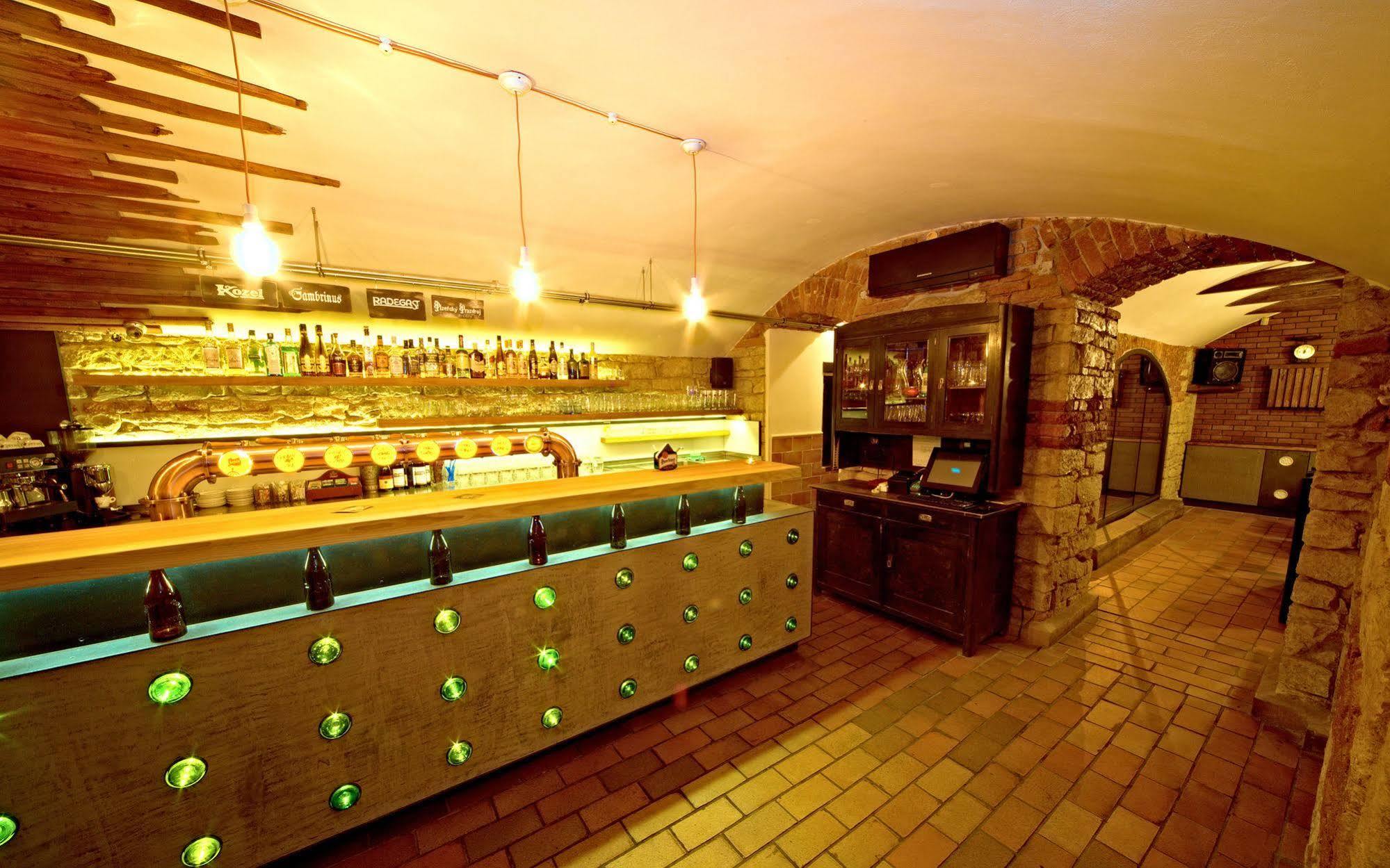 Sklep Hostel *