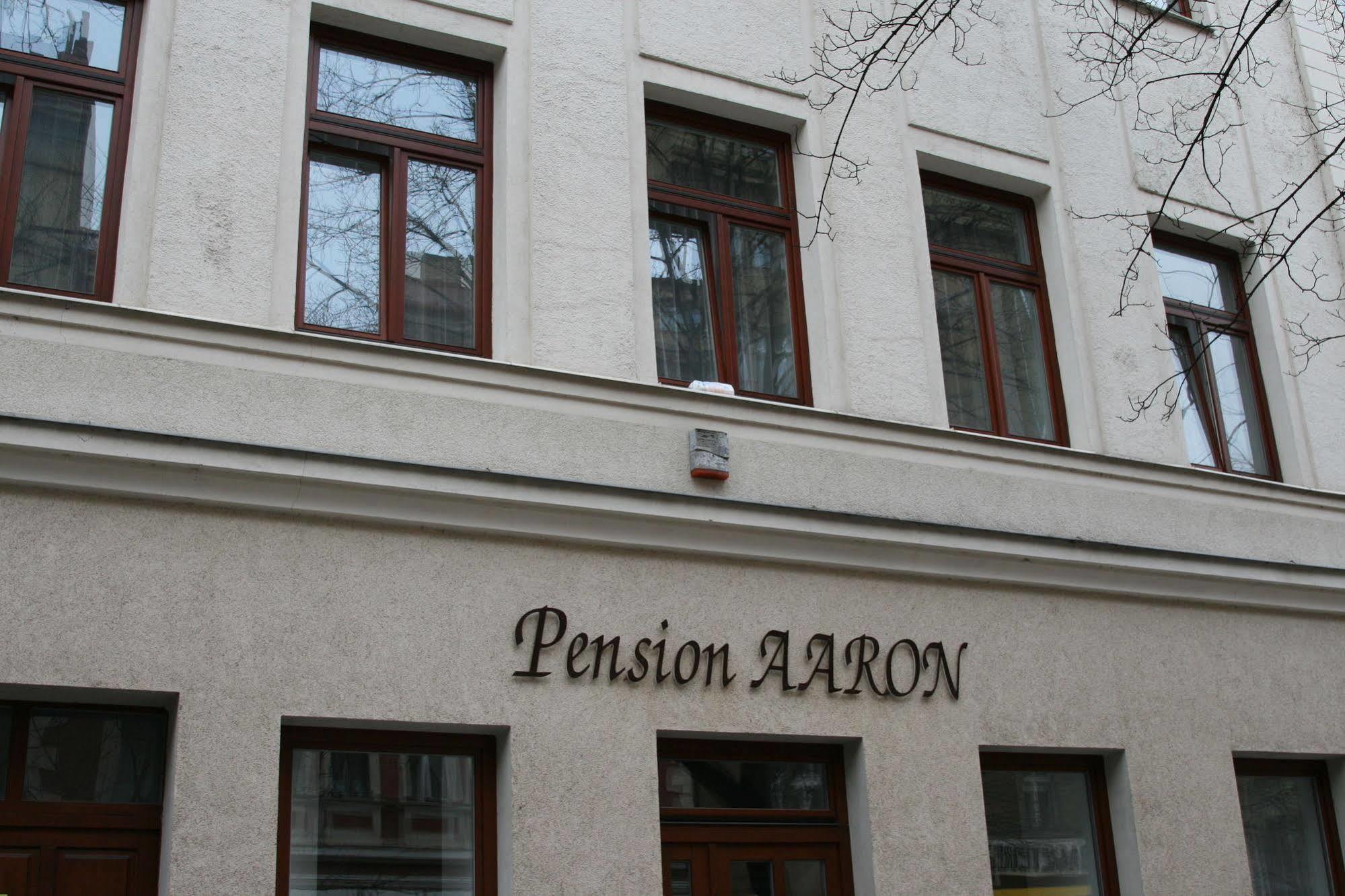 Aaron Prague