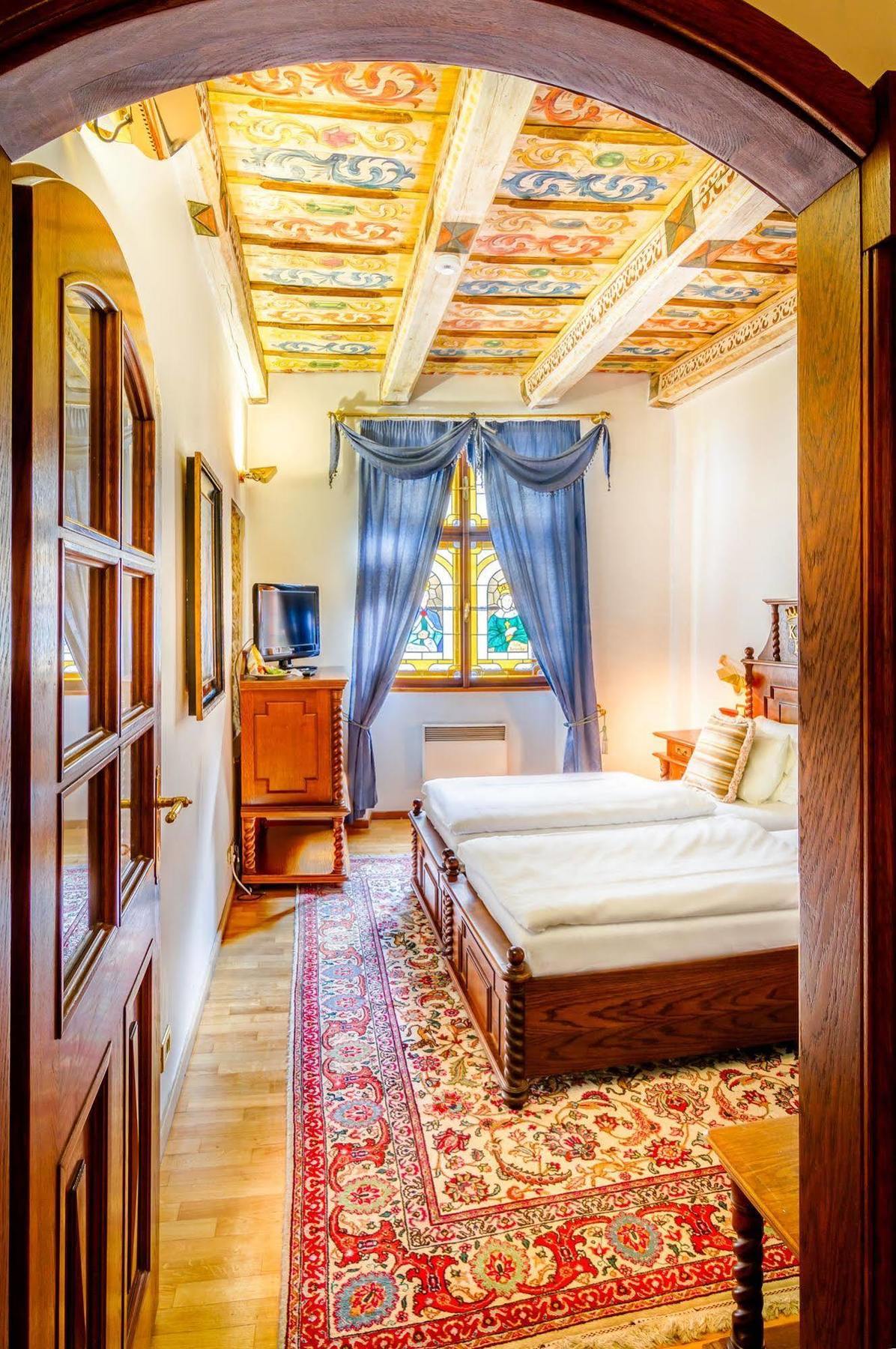 The King Charles 4* Prague