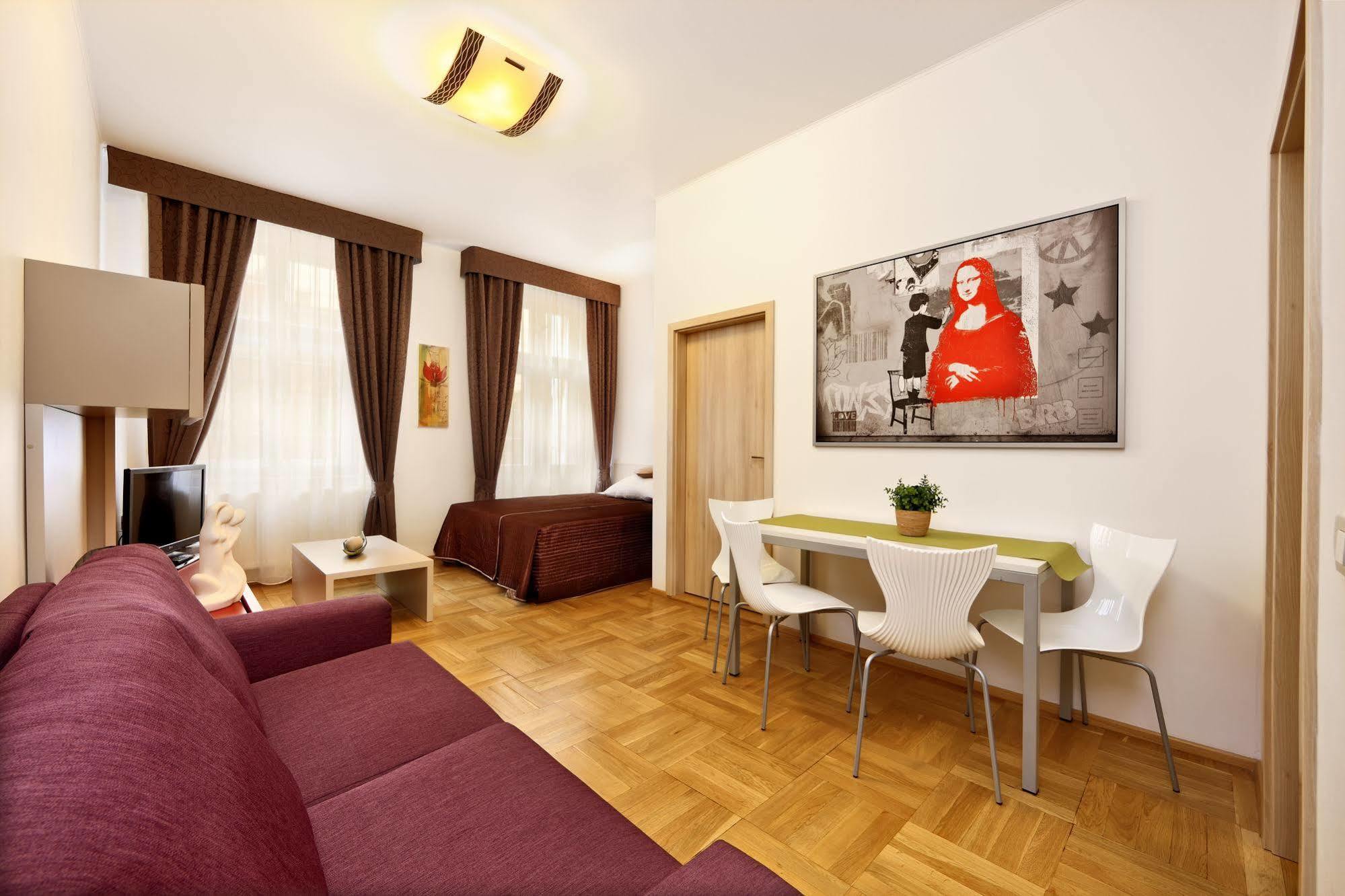 Salvator Superior Apartment Prague
