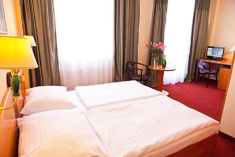 Central Hotel Prague Hotel Prague