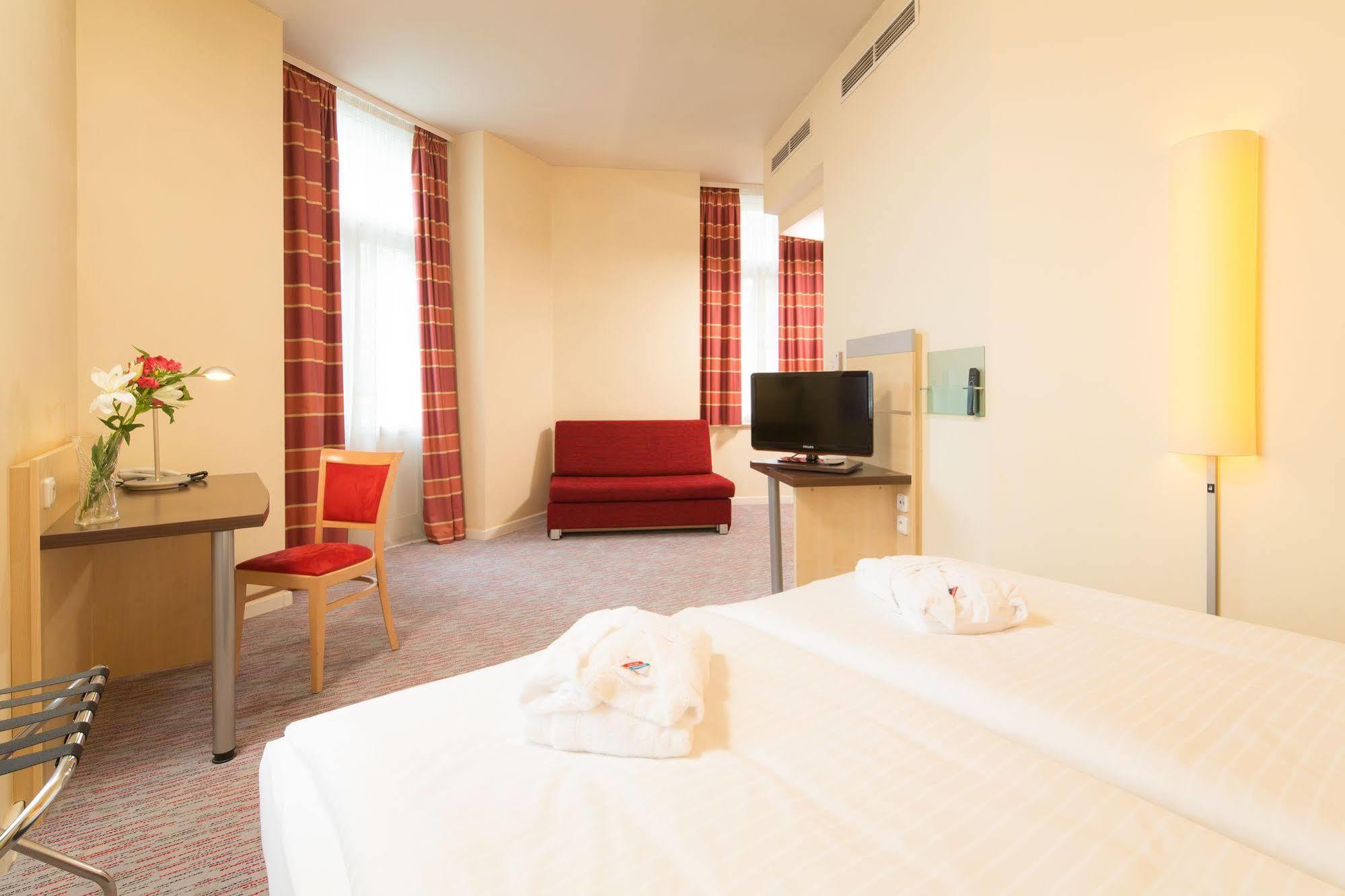 Hotel Exe Park