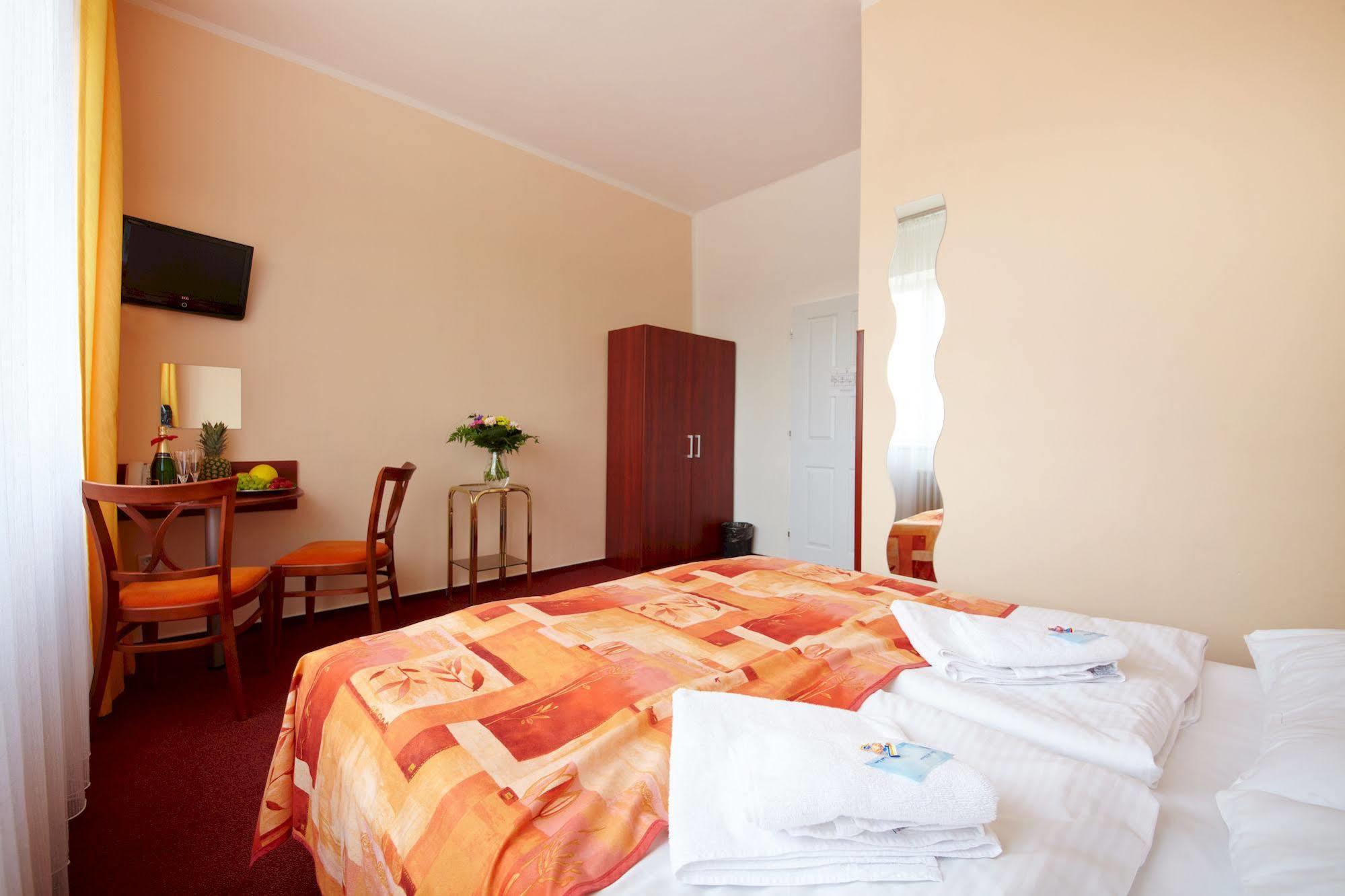 Hotel Metropolitan Old Town - Czech Leading Prague