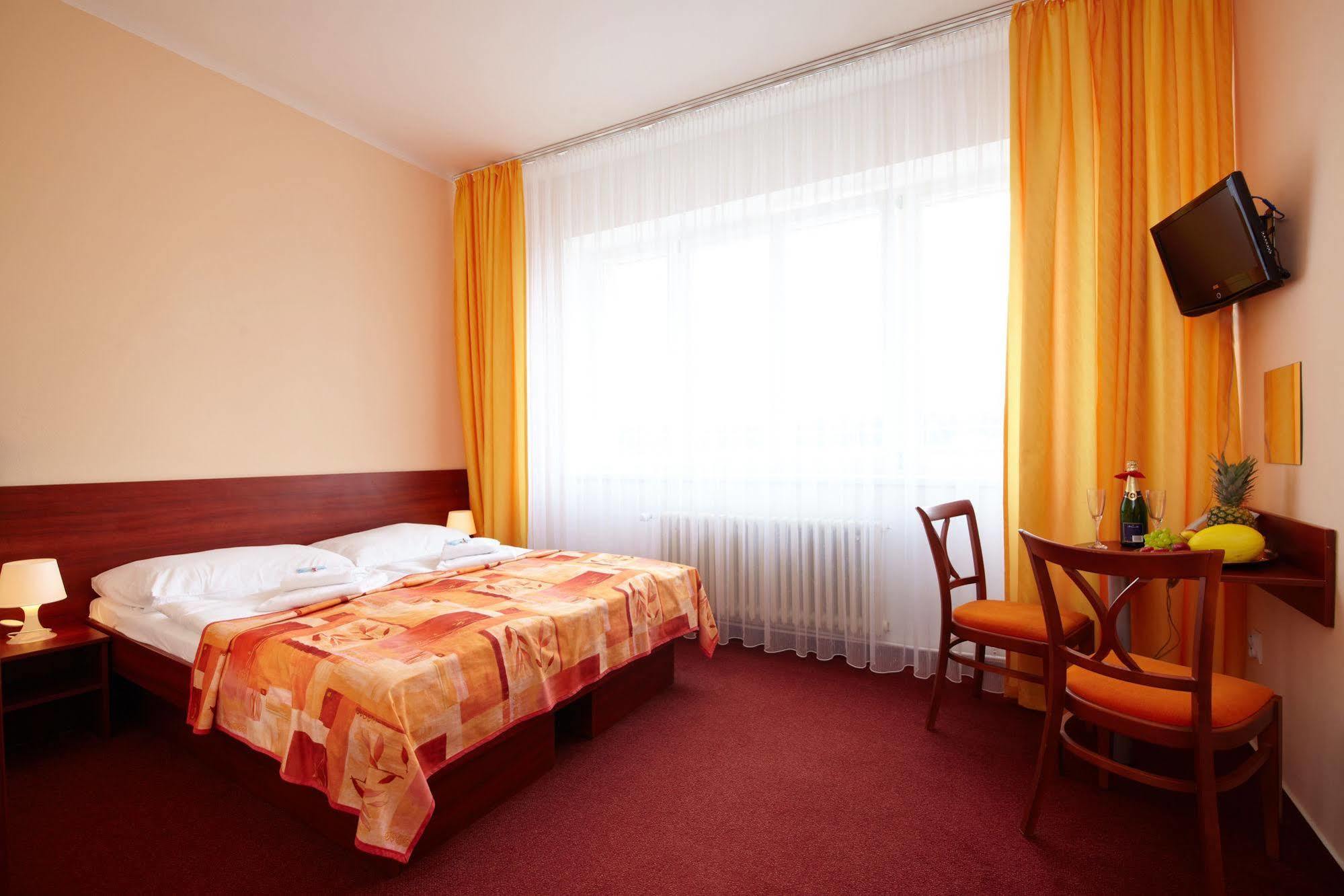 Metropolitan Old Town - Czech Leading 4*