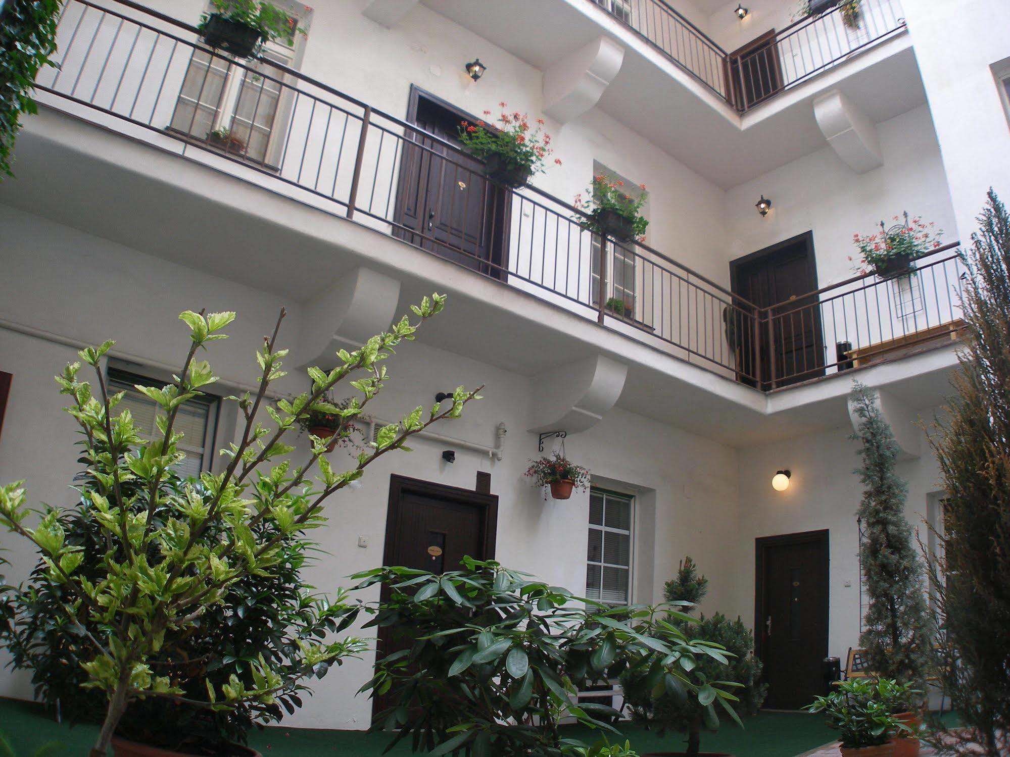 Apartment Mila Prag