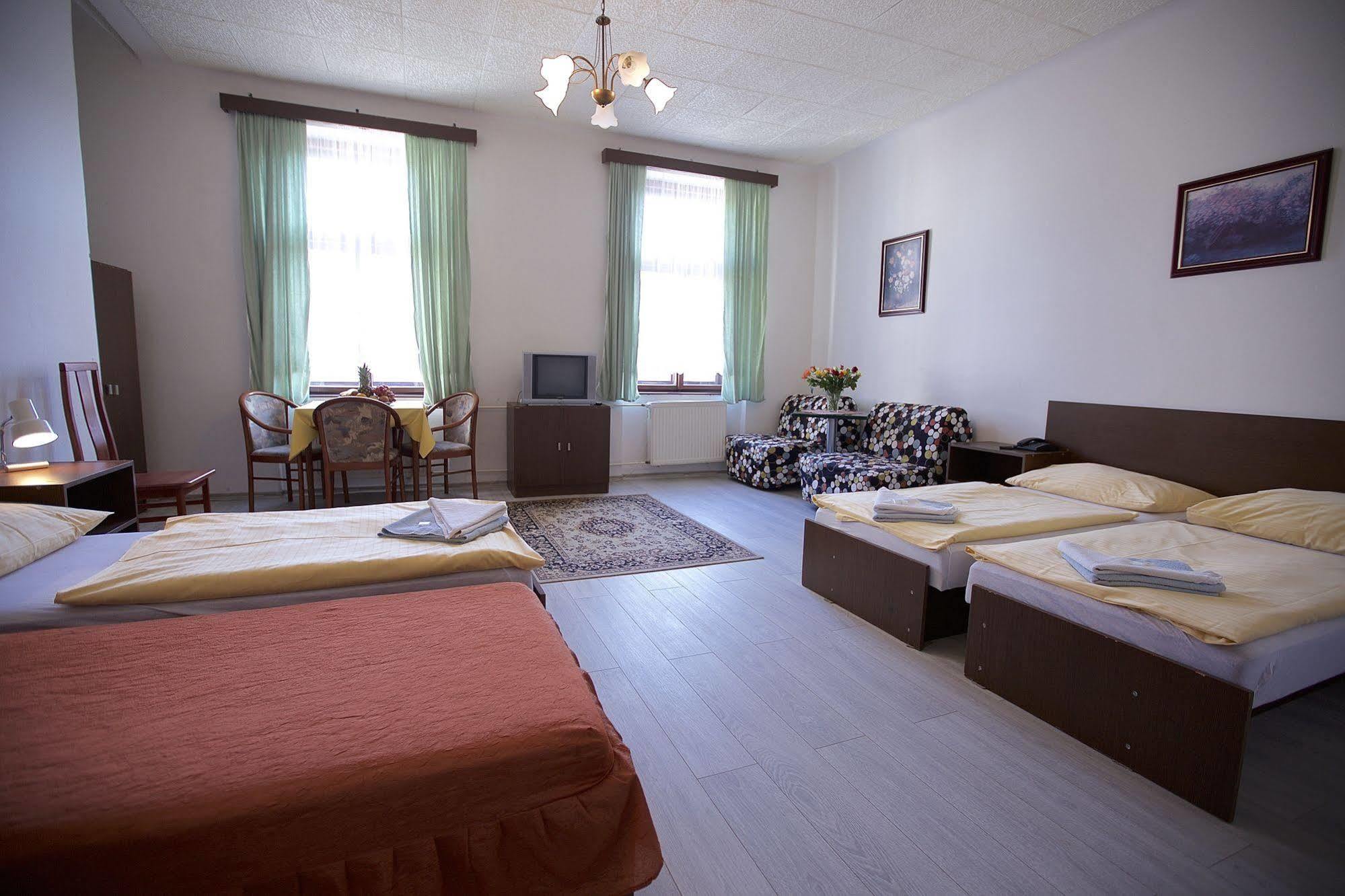 Otel Olga 3*