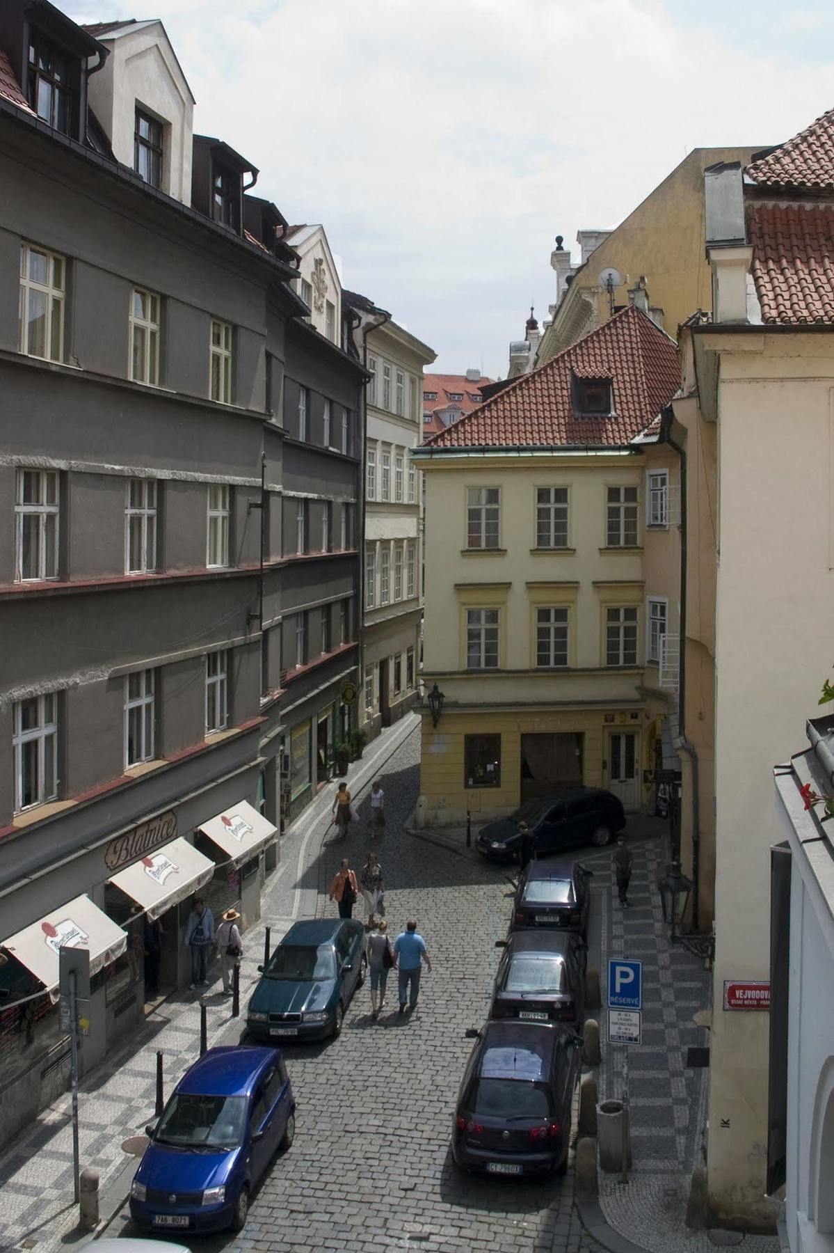 Hotel U Stare Pani - At The Old Lady 4*