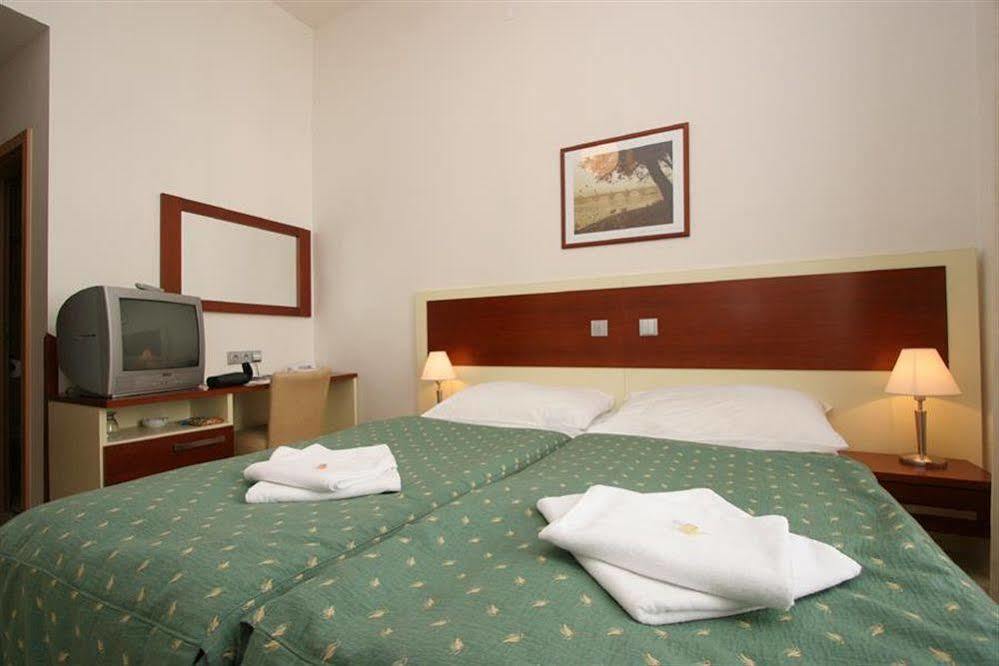 Hotel Atos Prague
