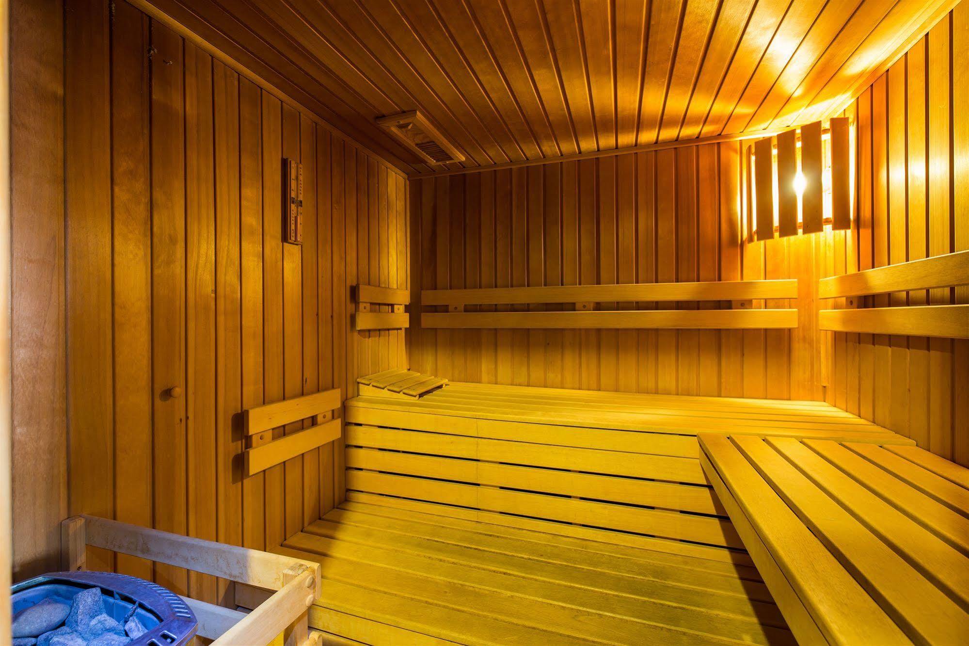 Otel Selsky Dvur - Bohemian Village Courtyard 4*