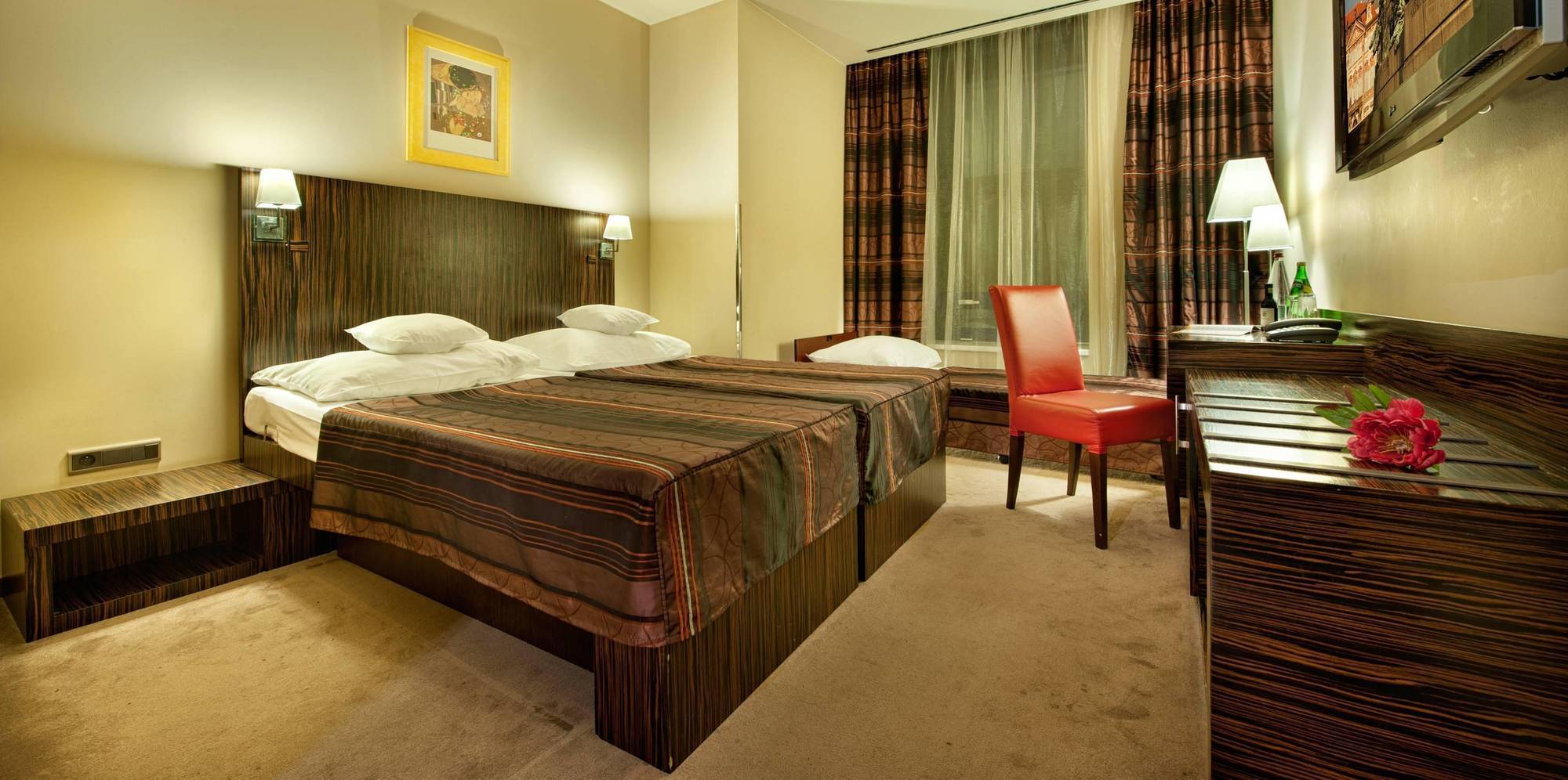 Hotel Ea Crystal Palace 4*