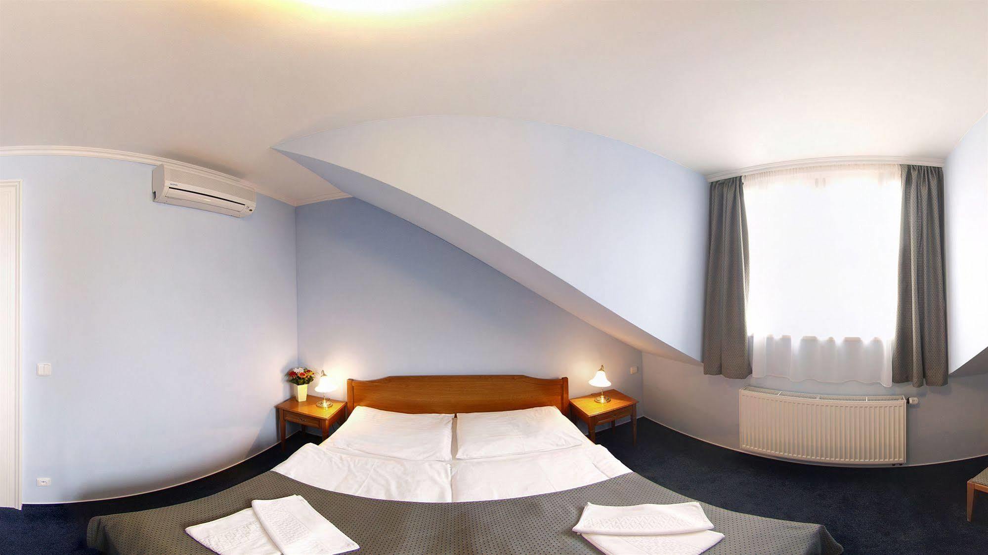 Hotel Anna