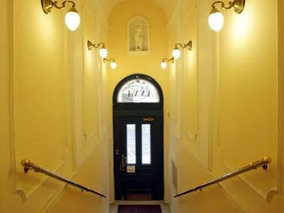 Hotel Anna