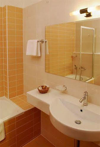 Na Zamecku Otel