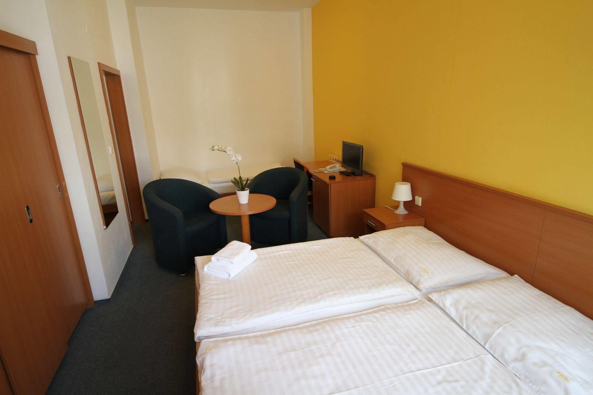 Meritum Otel 3*