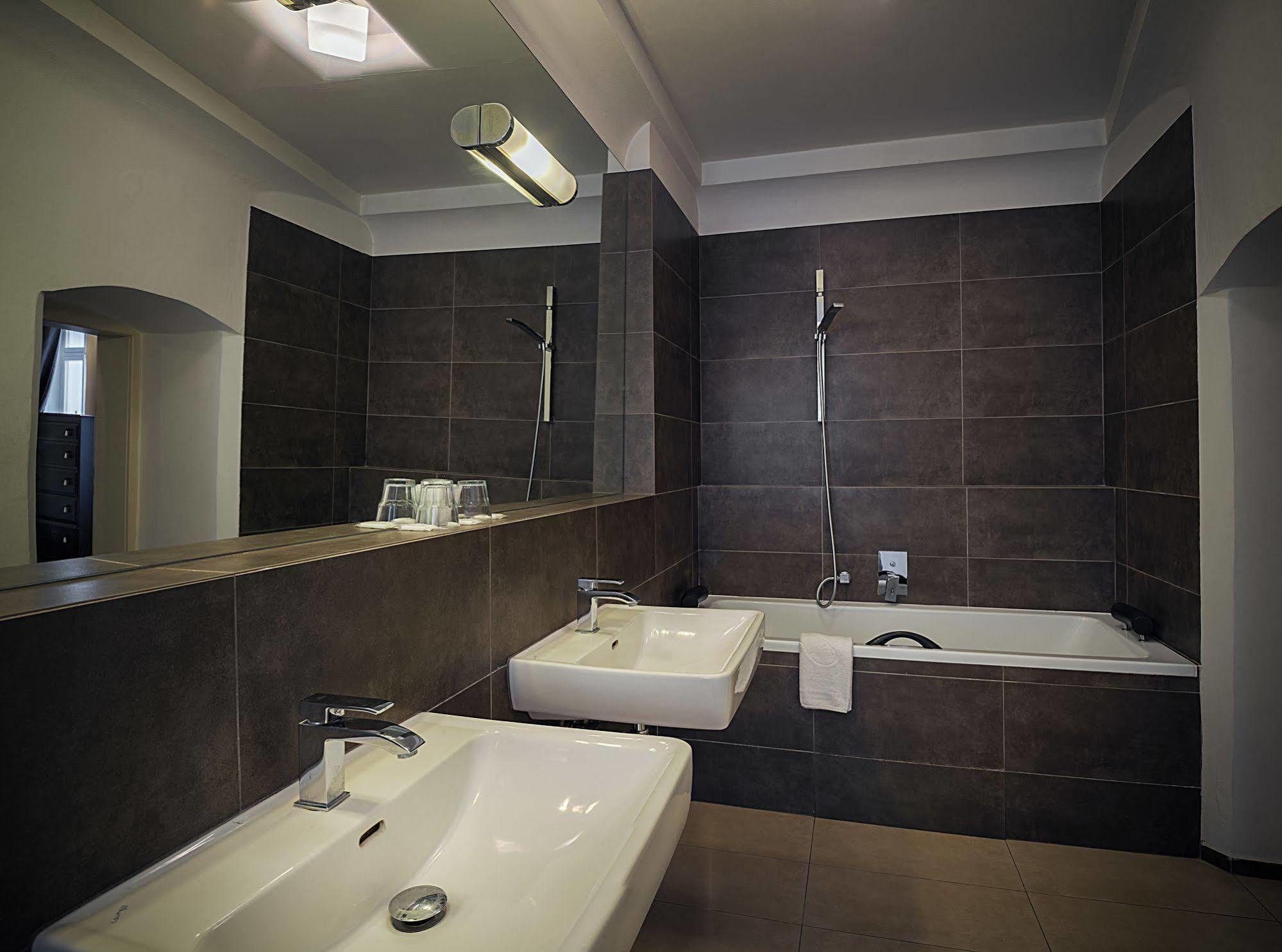 Otel U Tri Bubnu 3*