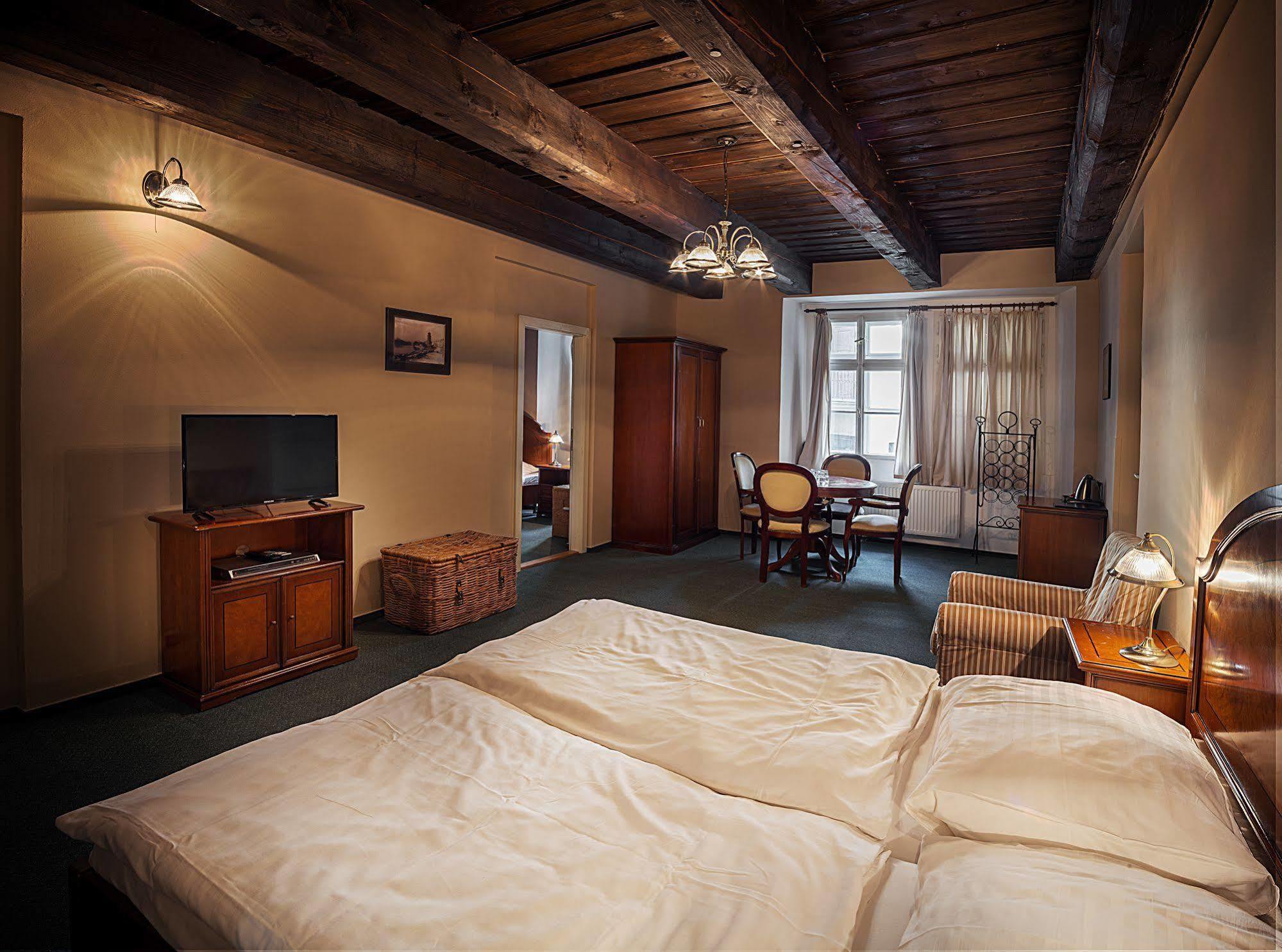 Otel U Tri Bubnu 3*