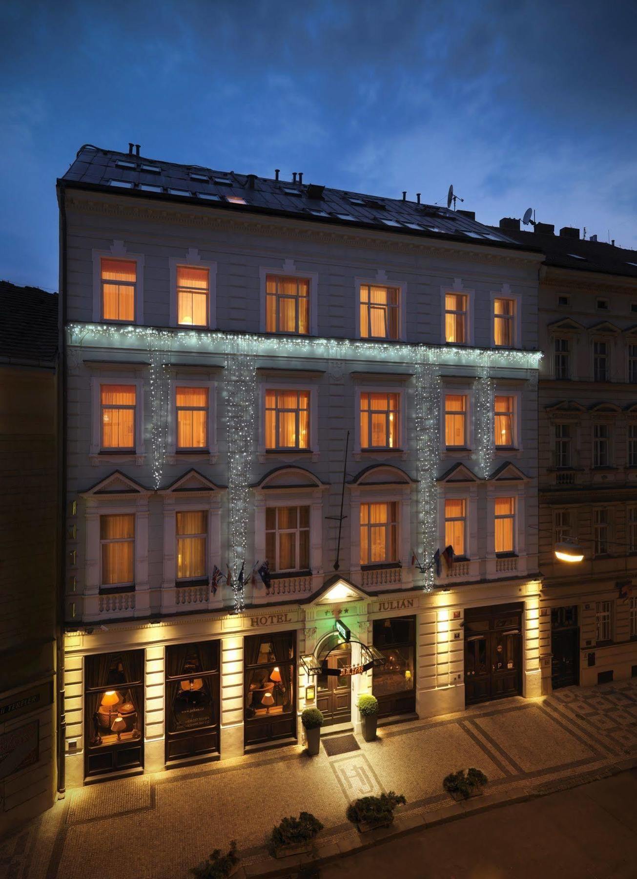Hotel Julian Prague