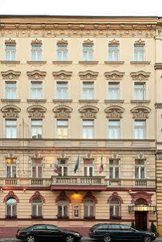 Tivoli Otel
